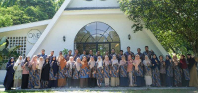 Penyambutan Guru Besar Prof. Dr. Drs. Azwir Nasir MM., Ak.,CA., oleh Jurusan Akuntansi Fakultas Ekonomi dan Bisnis Universitas Riau