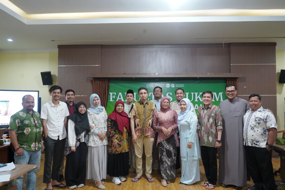 Kolaborasi Pakar dan Tokoh Adat: FH UNRI Selenggarakan Webinar Perlindungan Hak Masyarakat Adat