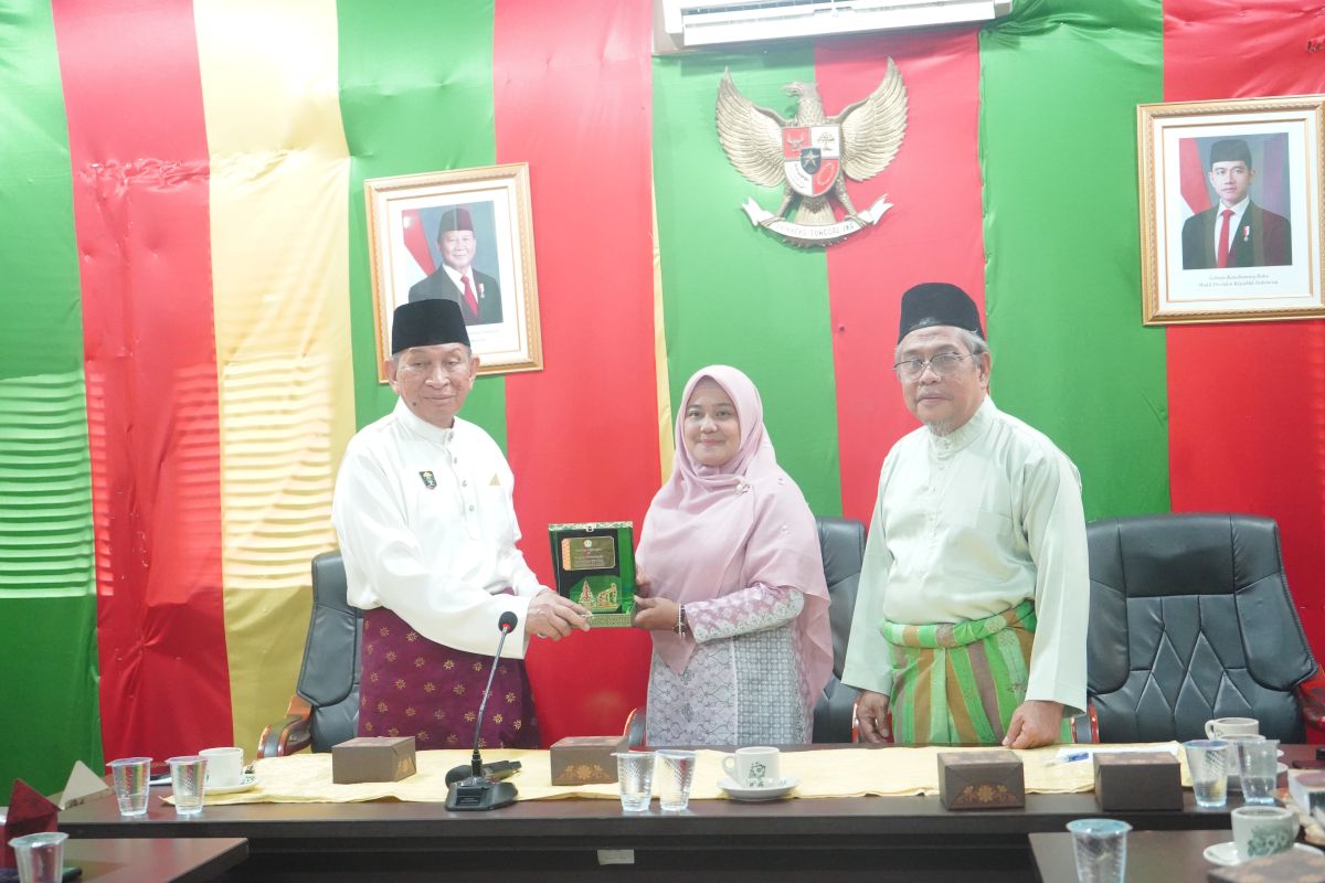 Perkuat Tridharma Perguruan Tinggi Berbasis Adat, FH UNRI Jalin Kerjasama Dengan LAM Riau
