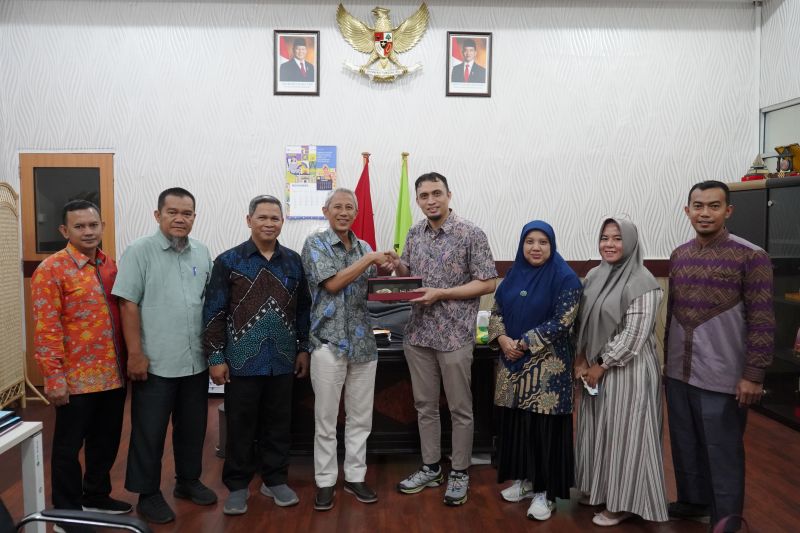 Perkuat Sinergi Antarkampus, FH Universitas Riau Sambut Hangat Kunjungan FH Universitas Muhammadiyah Yogyakarta