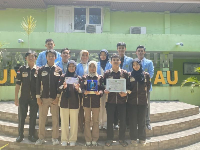 Delegasi Fakultas Hukum Universitas Riau Di Pekanbaru Administrative Law Mootcourt Competition 2026