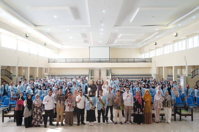 Langkah Awal Menebar Manfaat: Pelepasan Magang Berdampak FH UNRI