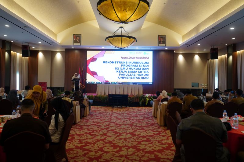 Memperkuat Mutu Pendidikan dan Sinergi Mitra, FH Unri Gelar FGD Rekonstruksi Kurikulum S2 Ilmu Hukum