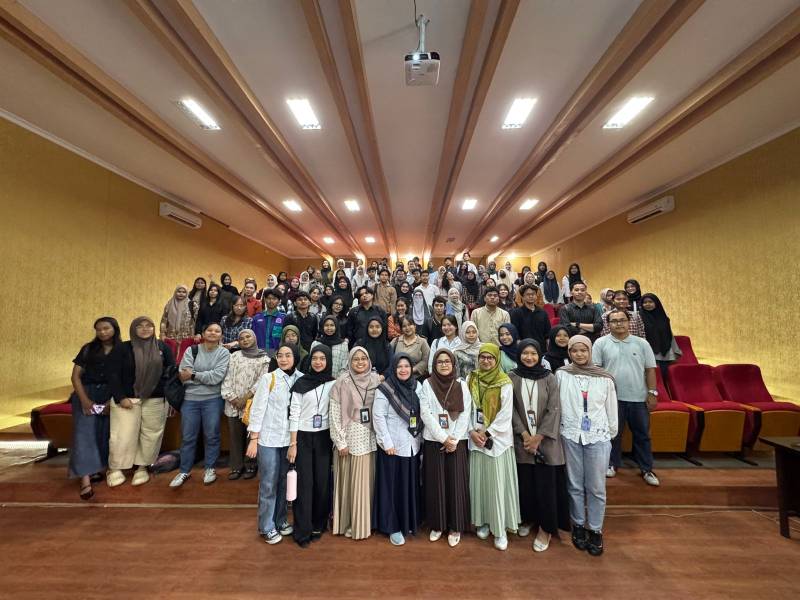 Jurusan Fisika Universitas Riau telah melaksanakan Workshop “Strategi Transisi Karier: From Campus to Corporate"