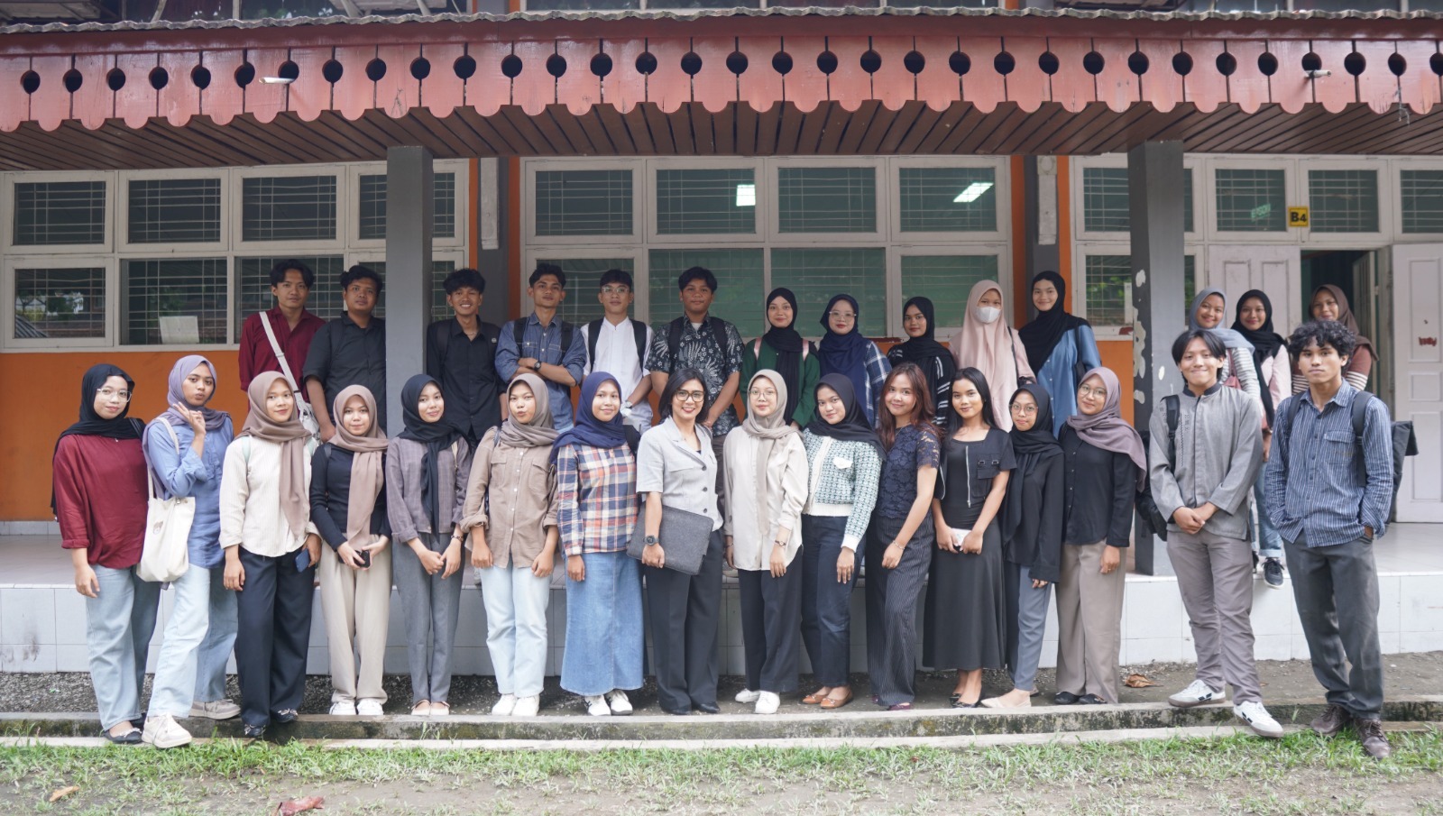 Prodi Administrasi Bisnis Jurusan Ilmu Administrasi FISIP Universitas Riau Selenggarakan Praktisi Mengajar
