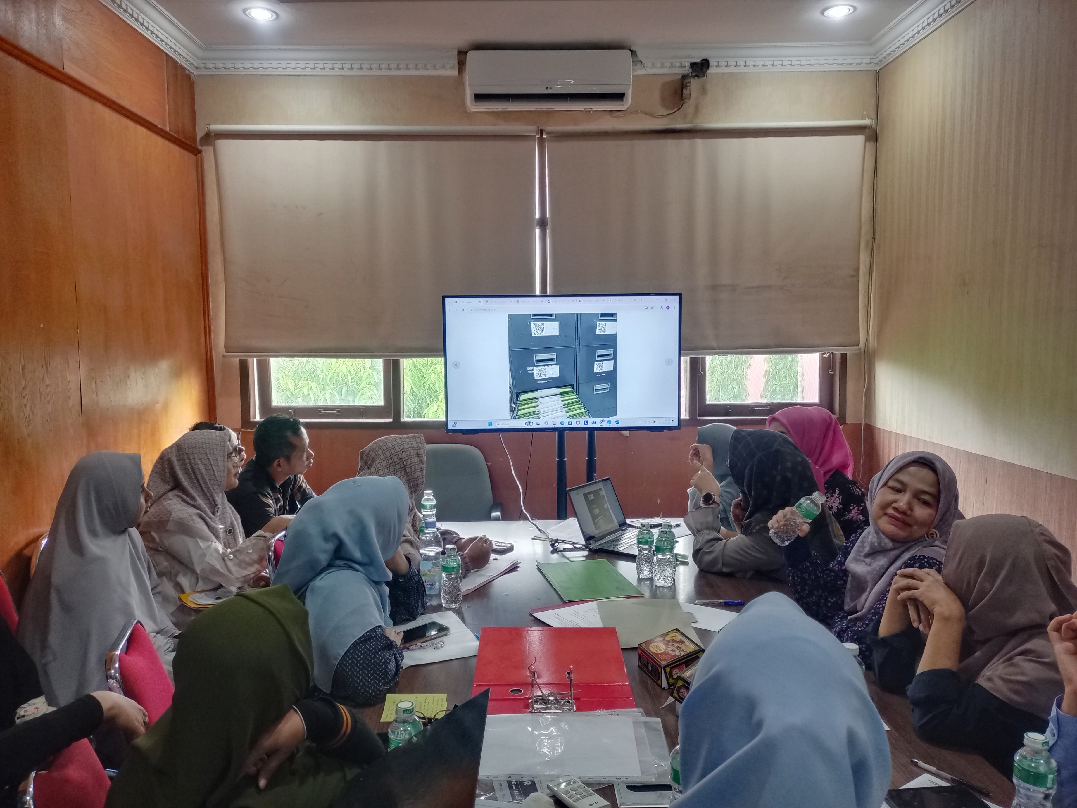 Perkuat Tata Kelola Arsip, FISIP UNRI Dorong Kompetensi Staf Melalui Pelatihan Arsiparis