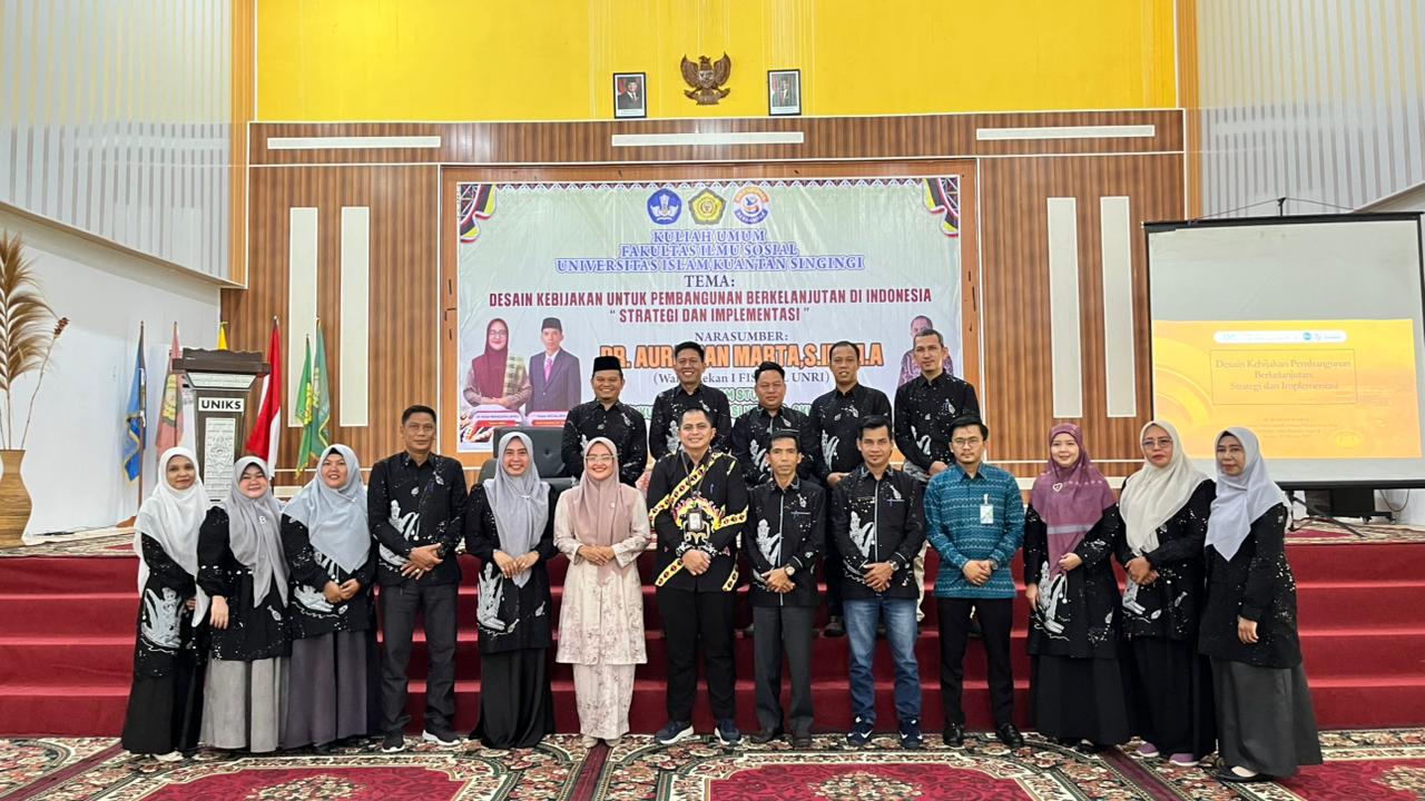 Kuliah Umum di UNIKS: Wakil Dekan FISIP UNRI Bahas Tantangan dan Arah Kebijakan Berkelanjutan
