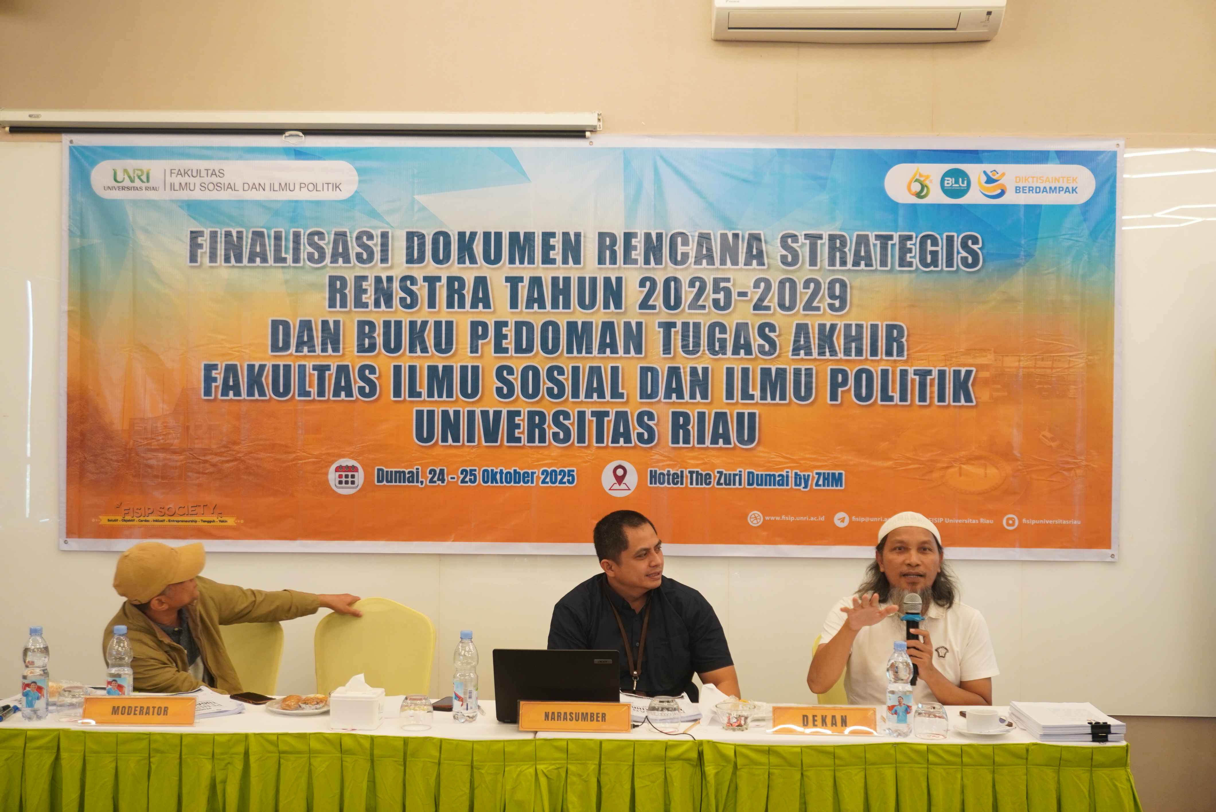 Langkah Nyata FISIP UNRI: Finalisasi Buku Pedoman Tugas Akhir dan Peneguhan Komitmen Integritas