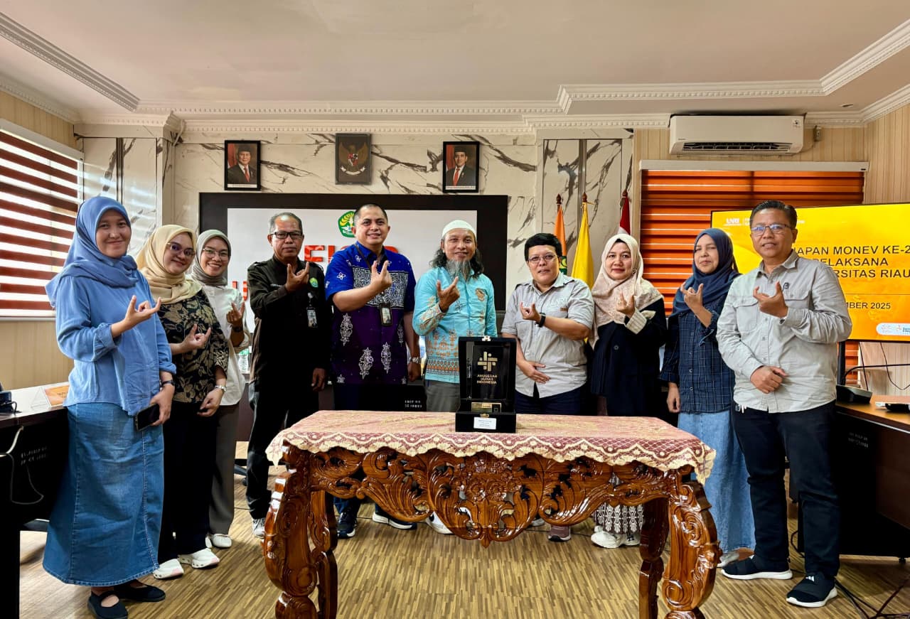 Mercusuar Keterbukaan Informasi: PPID FISIP UNRI Sabet Bronze Winner pada Anugerah Humas Indonesia 2025