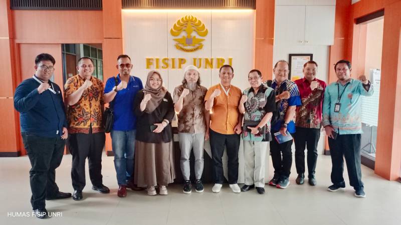 Kunjungan Kadin Dumai dan PUNJ Malaysia, Dalam Rencana Implementasi Penguatan Softskill dan Pengembangan SDM Mahasiswa FISIP UNRI