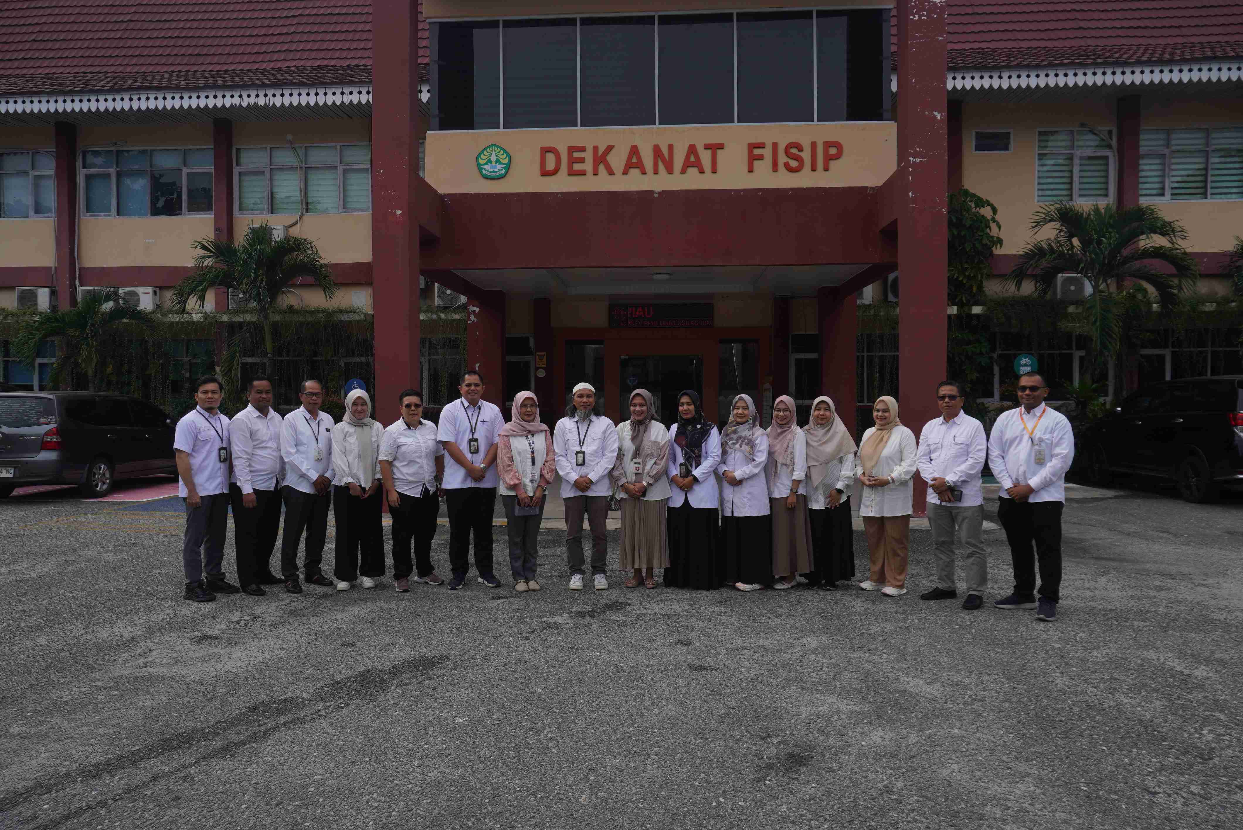 Starting at the Starting Line: FISIP Showcases Digital Transformation and Inclusive Public Services in the 2025 PPID Implementing Unit Phase 2 Monitoring and Evaluation