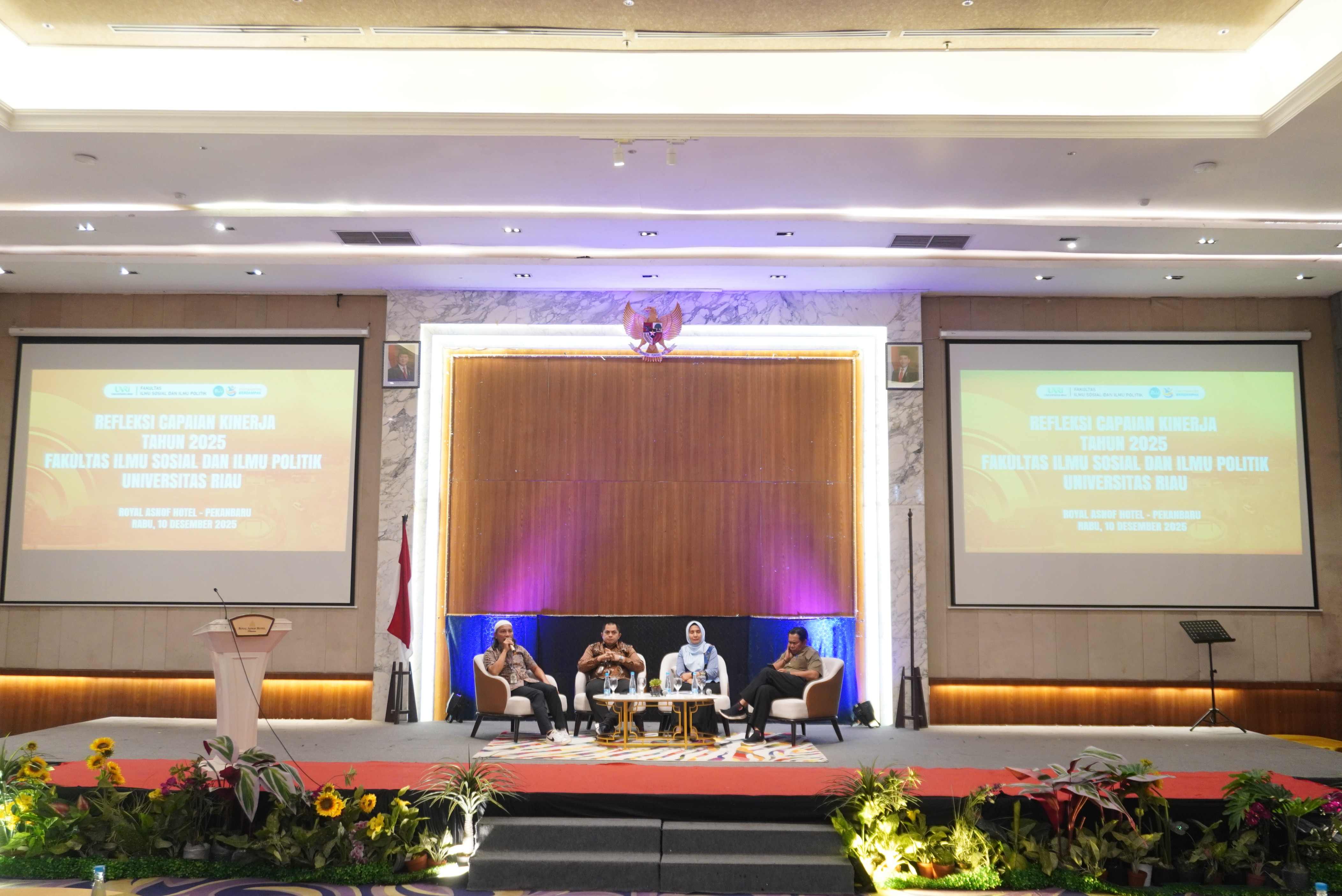 2025 Performance Evaluation Reflection, FISIP UNRI Accompanied by Award Presentation