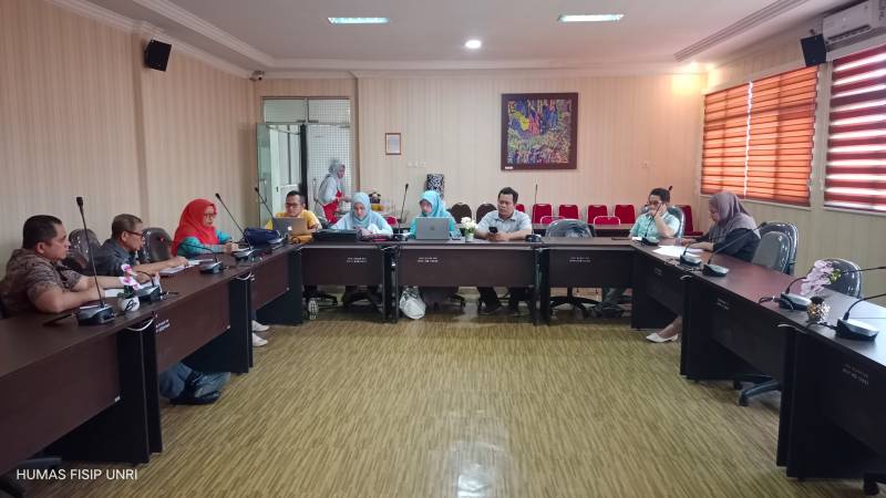 Meningkatkan Mutu Pembelajaran, FISIP Universitas Riau Rapat Penyusunan instrumen Monitoring dan Evaluasi (Monev) Pembelajaran