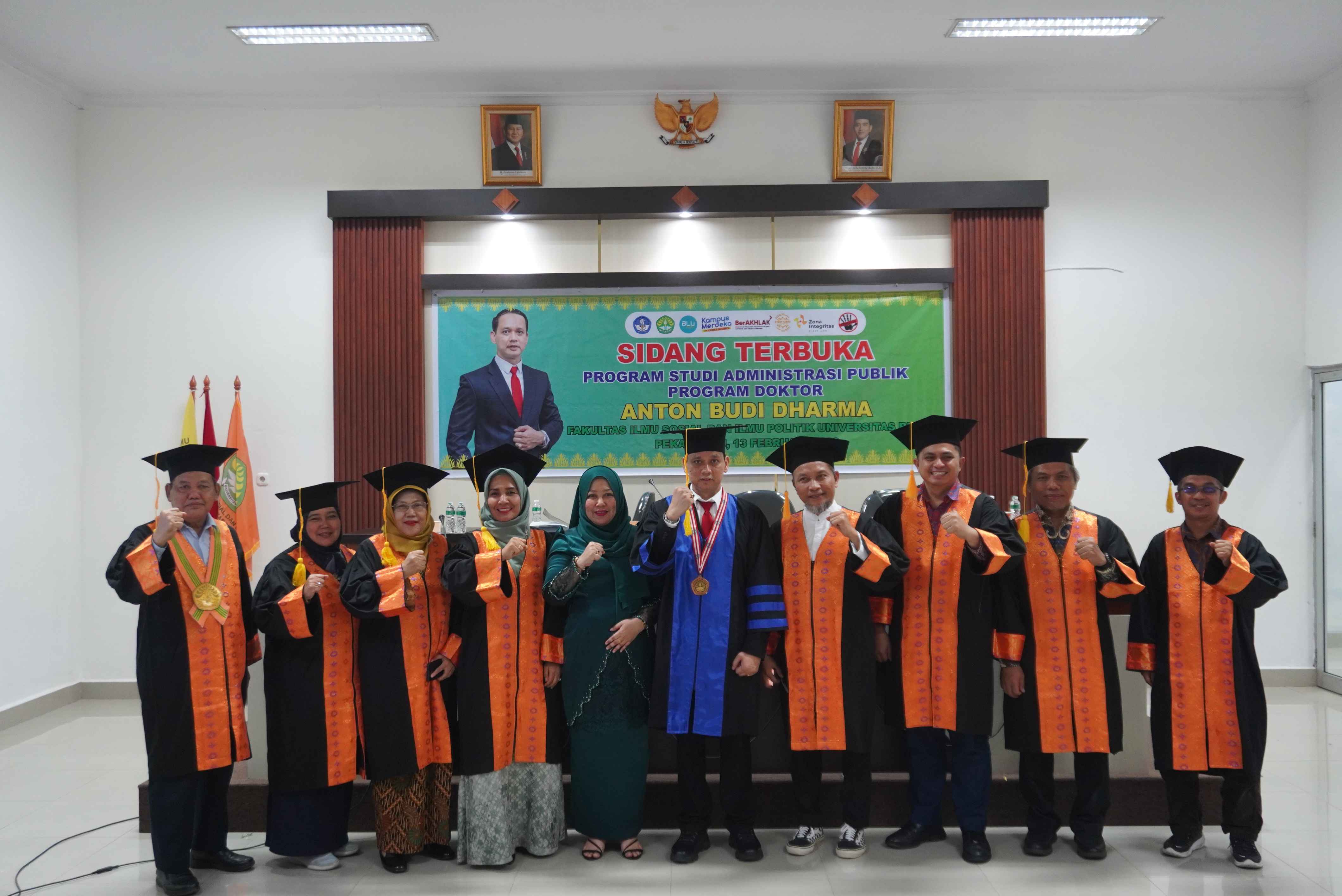 Uji Disertasi Mitigasi Karhutla Gambut di Dumai, FISIP UNRI Gelar Promosi Doktor Administrasi Publik