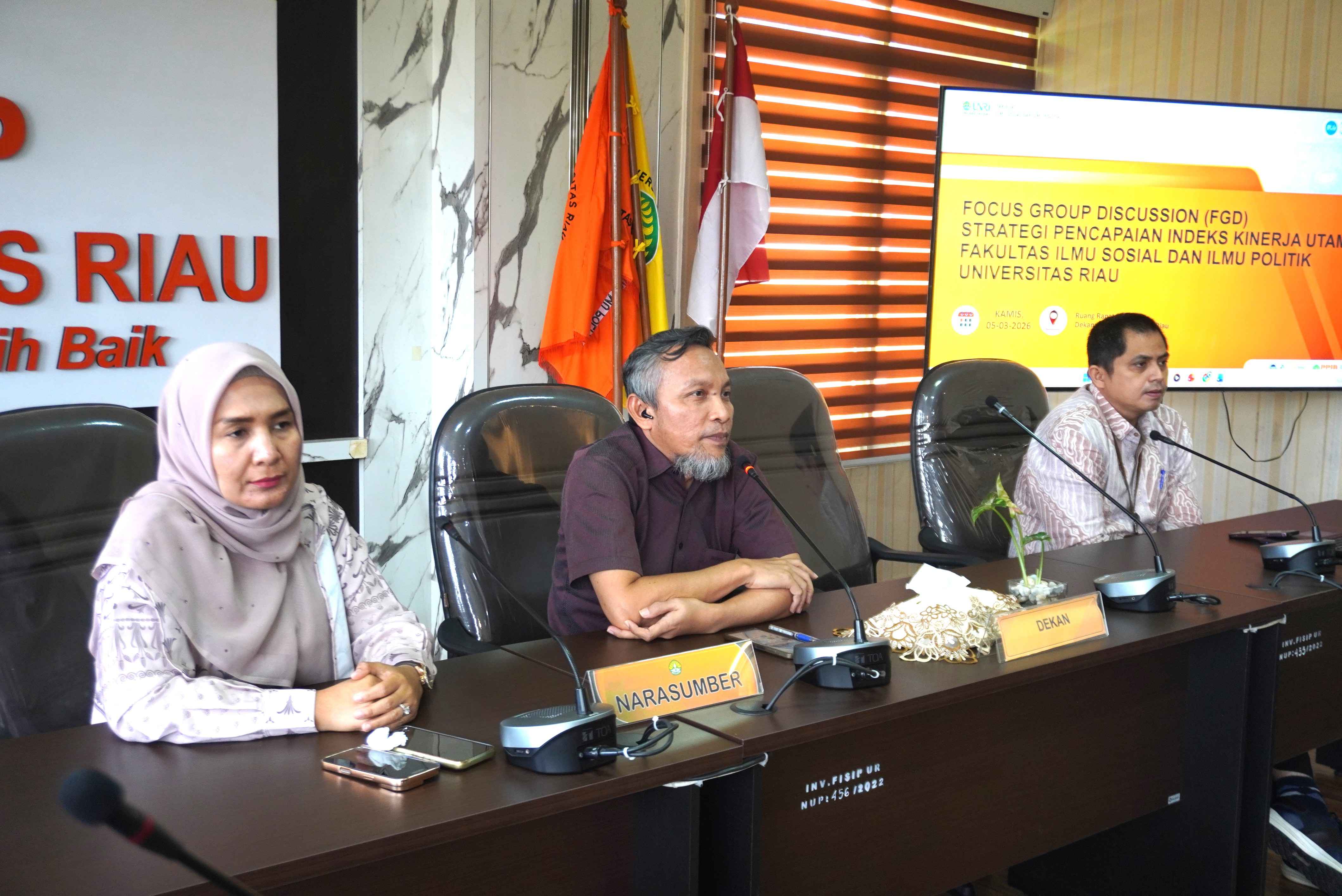 FGD Strategi Pencapaian IKU, FISIP UNRI Rumuskan Langkah Penguatan Kinerja