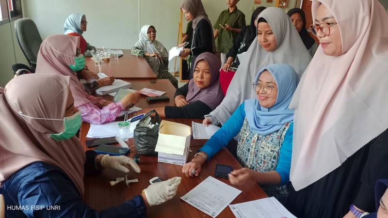 P2K FISIP Universitas Riau Lakukan Screening Kesehatan bagi Civitas Akademika