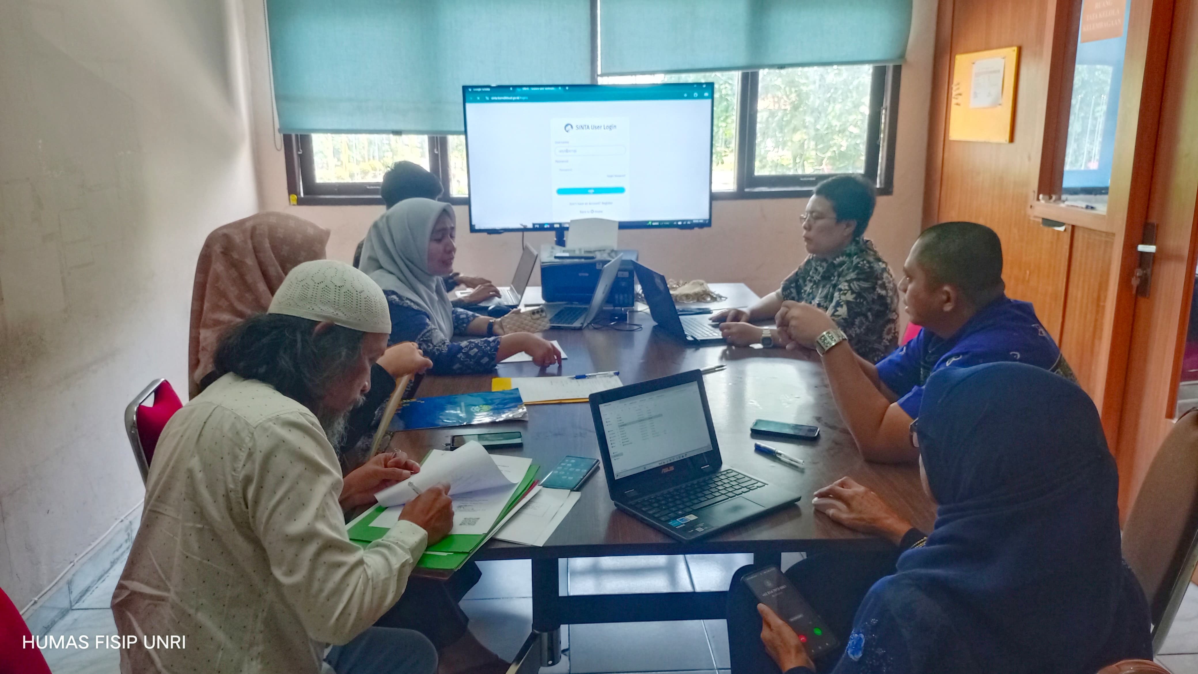 FISIP Universitas Riau Gelar Klinik SINTA untuk Pemutakhiran Data Dosen