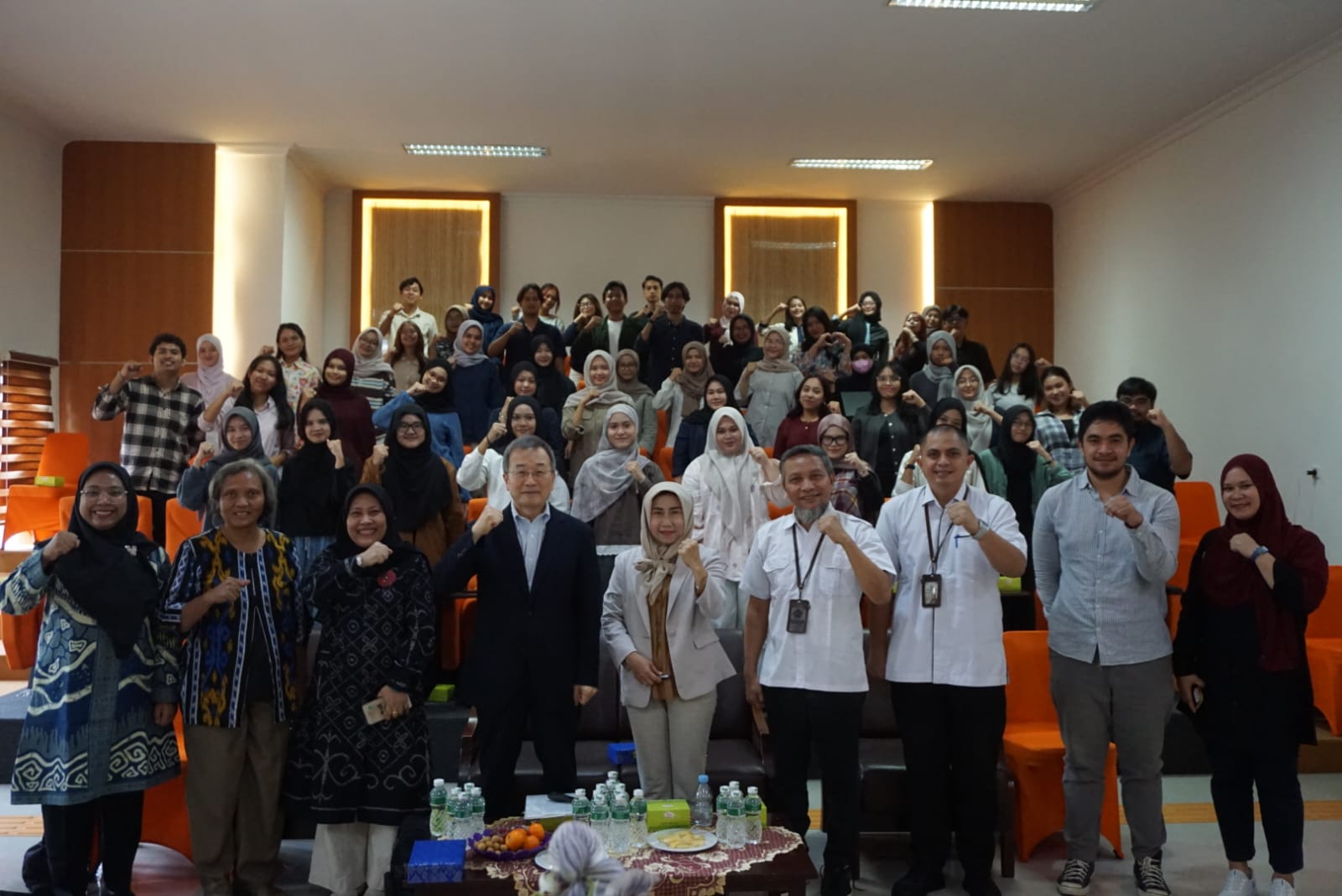 Expand Global Collaboration, FISIP UNRI and Eurasia Foundation Present Guest Professor from Japan