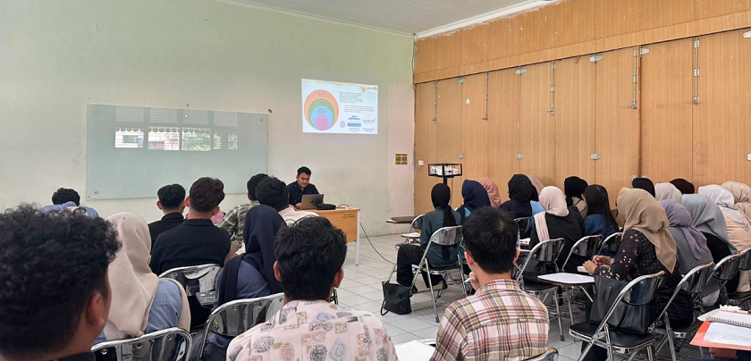 Mahasiswa Ilmu Pemerintahan FISIP UNRI Dibekali Pemahaman Zona Integritas dan Pelayanan Kewajaran Tarif
