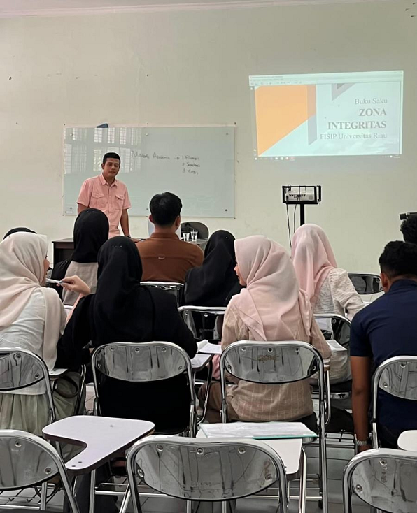 Perkuat Budaya Integritas Kampus, Mahasiswa Ilmu Komunikasi Ikuti Sosialisasi Zona Integritas dan SKM