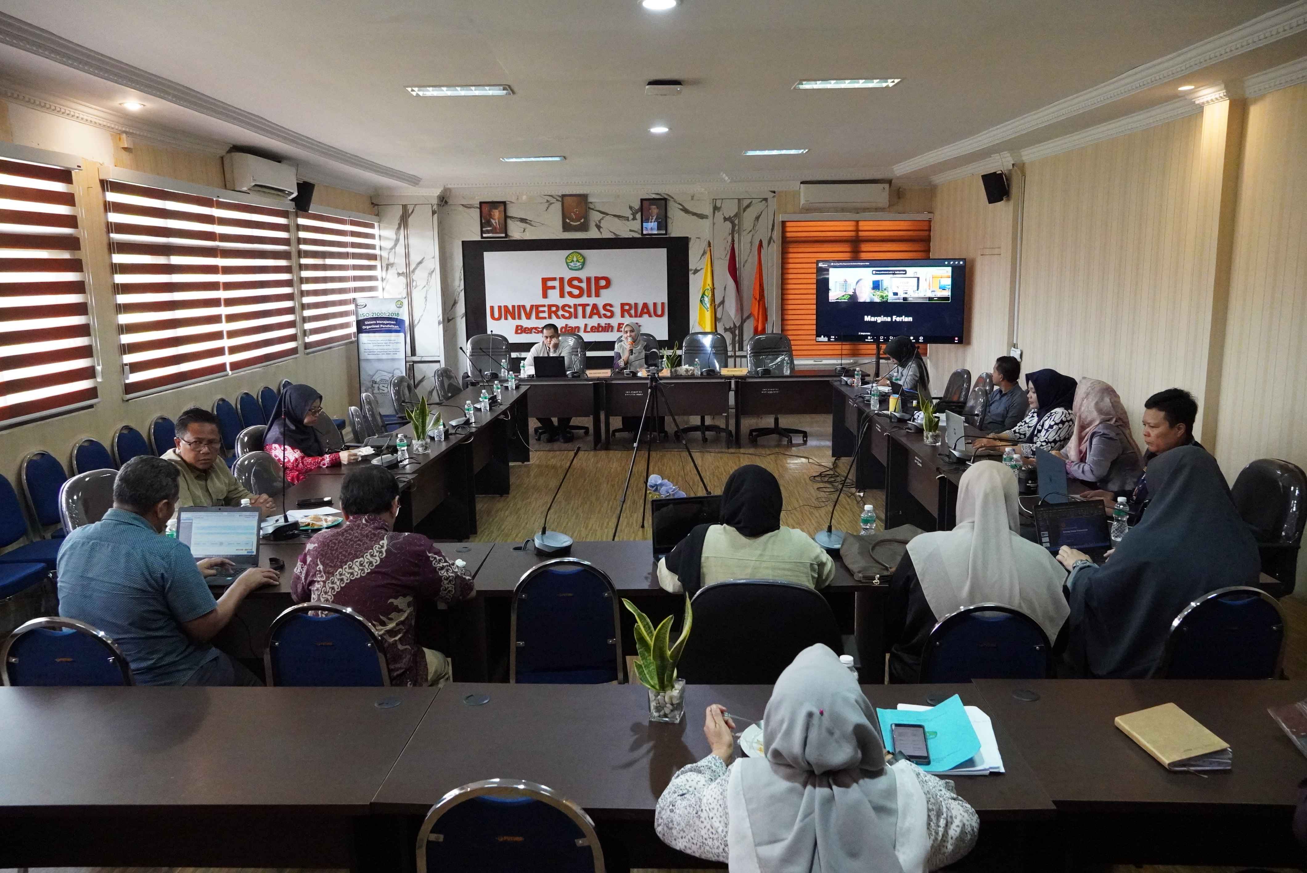 Dari Identifikasi hingga Mitigasi, FISIP UNRI Tingkatkan Kapasitas Manajemen Risiko Melalui Coaching Clinic