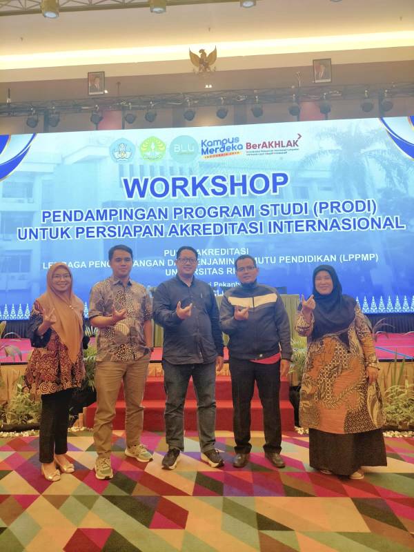 Menyongsong Akreditasi Internasional, Prodi Administrasi Publik FISIP Universitas Riau Partisipasi Aktif Ikuti Workshop