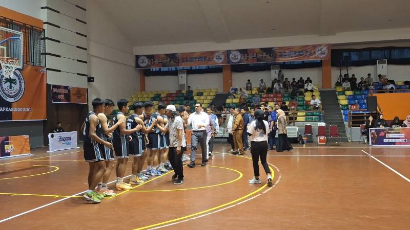 Dekan FISIP Universitas Riau Resmi Membuka Dekan FISIP Cup VIII