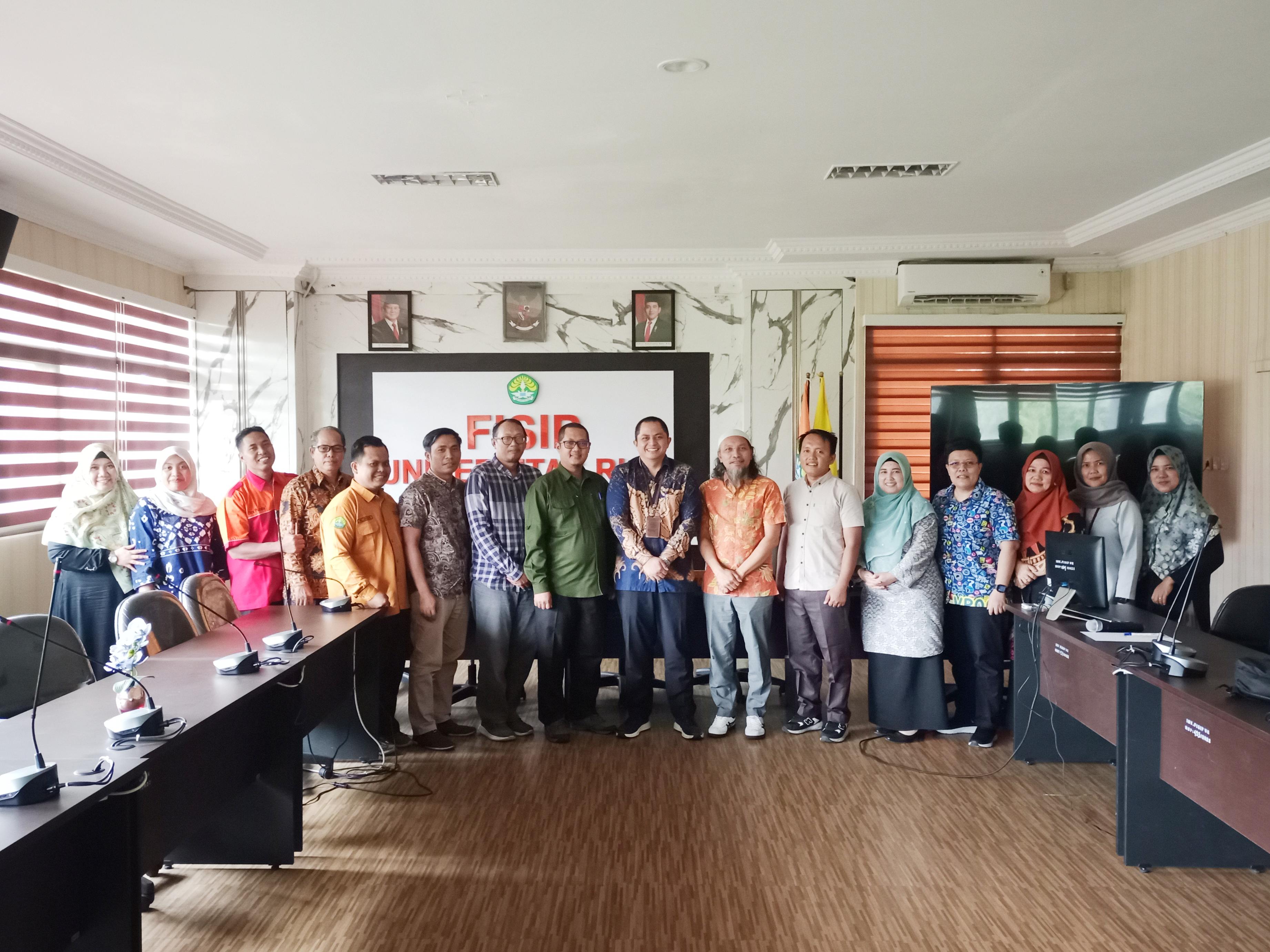 Evaluasi ISEEP 2024: FISIP UNRI Siap Melangkah Menuju 3rd ISEEP 2025