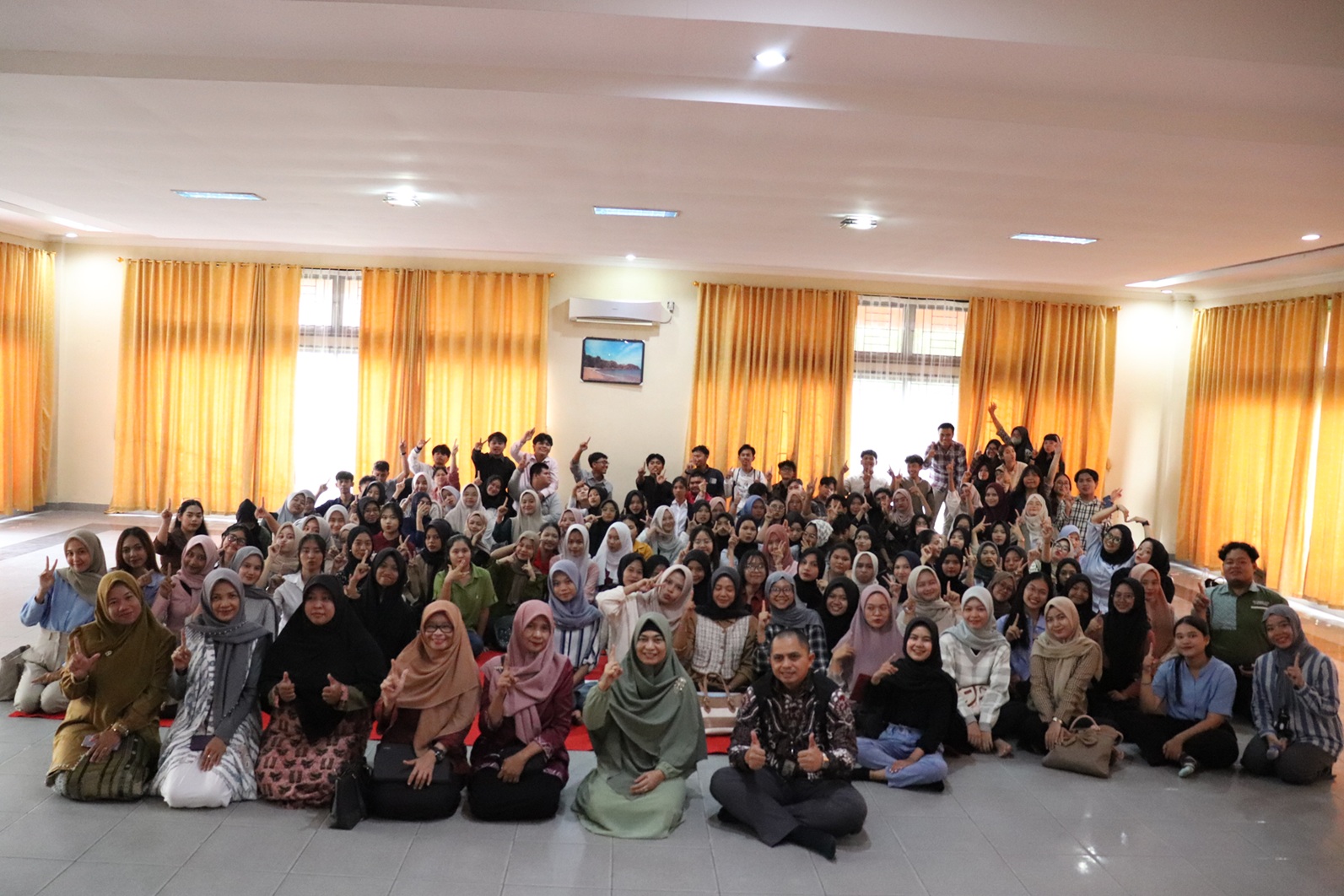 Memperkuat Sinergi: HIMAPAR FISIP UNRI Gelar Sharing and Hearing with Prodi