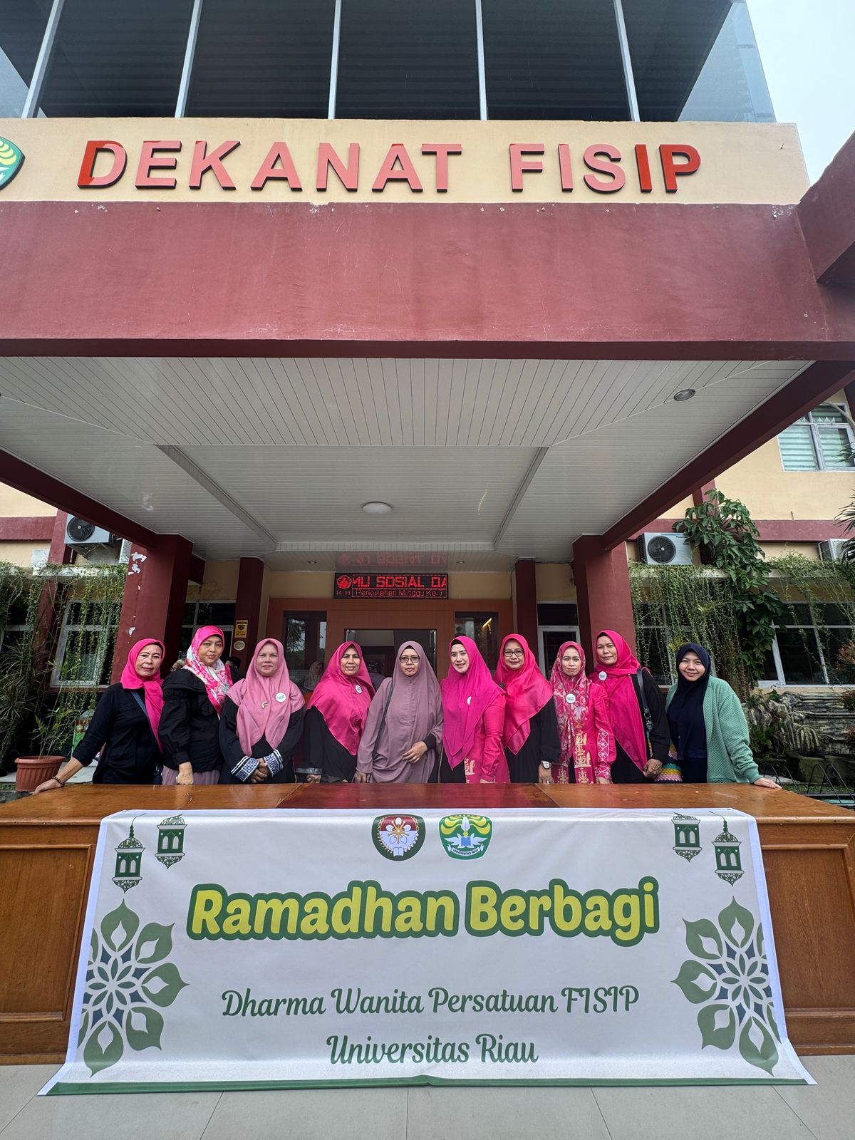 Dharma Wanita Persatuan FISIP Universitas Riau Gelar “Ramadhan Berbagi”, Program Tahunan untuk Menebar Kebaikan