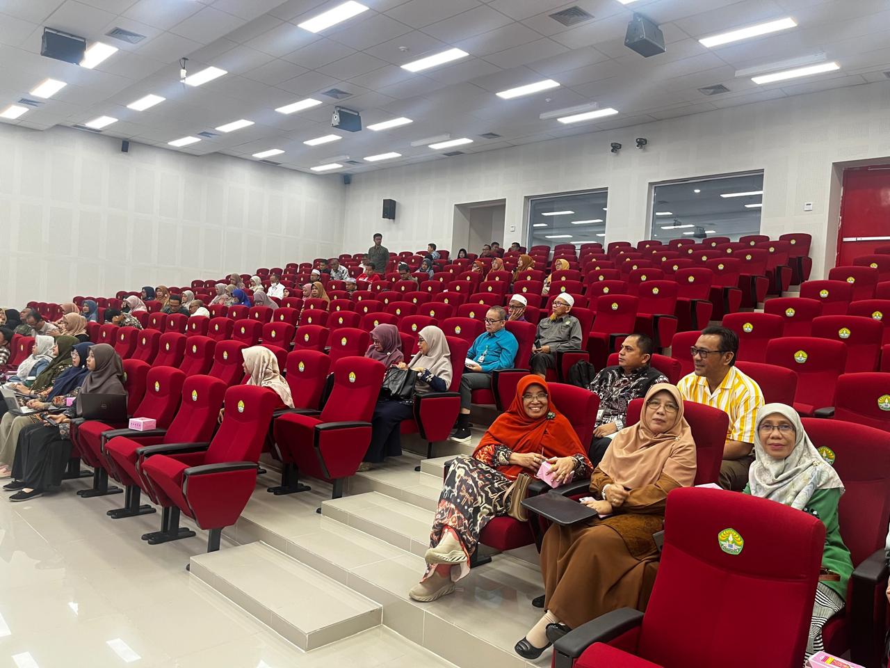 FISIP UNRI Satukan Langkah Menuju Panggung Dunia: Dukung QS World University Rankings