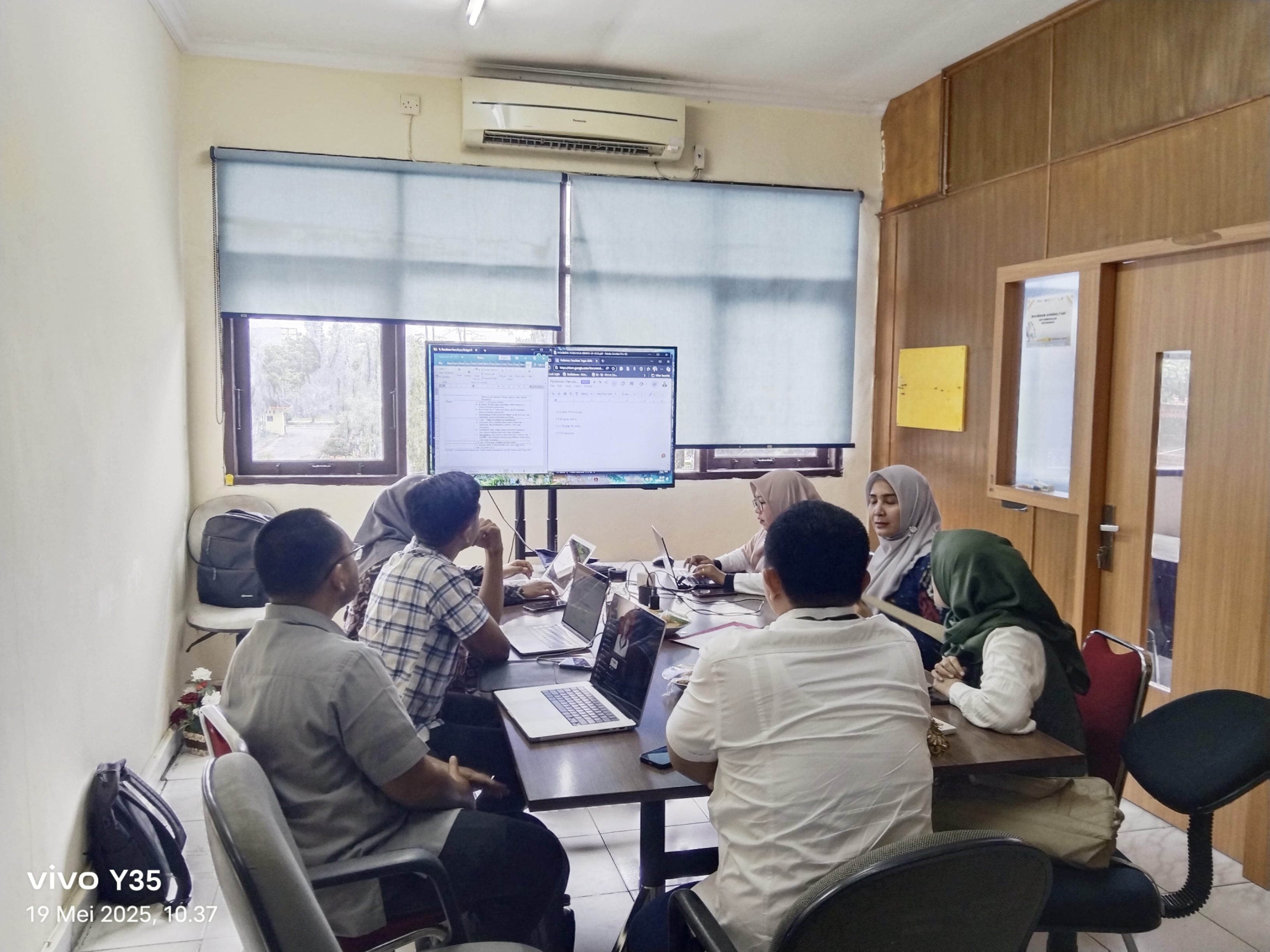 Tingkatkan Mutu Akademik, FISIP UNRI Susun Pedoman Tugas Akhir Mahasiswa