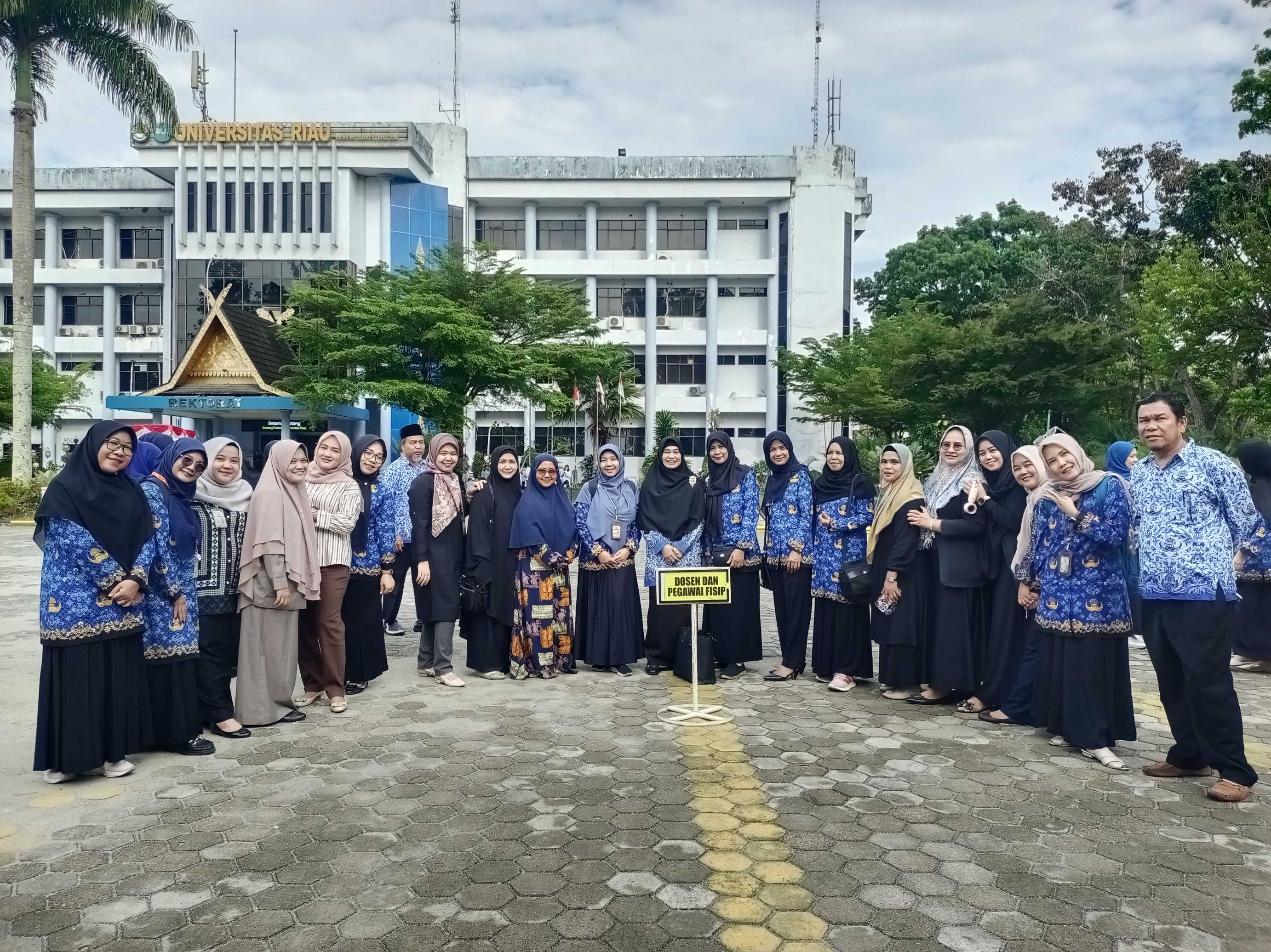 Semangat Kebangkitan Nasional Bergema di Universitas Riau: Bangkit Bersama Wujudkan Indonesia Kuat