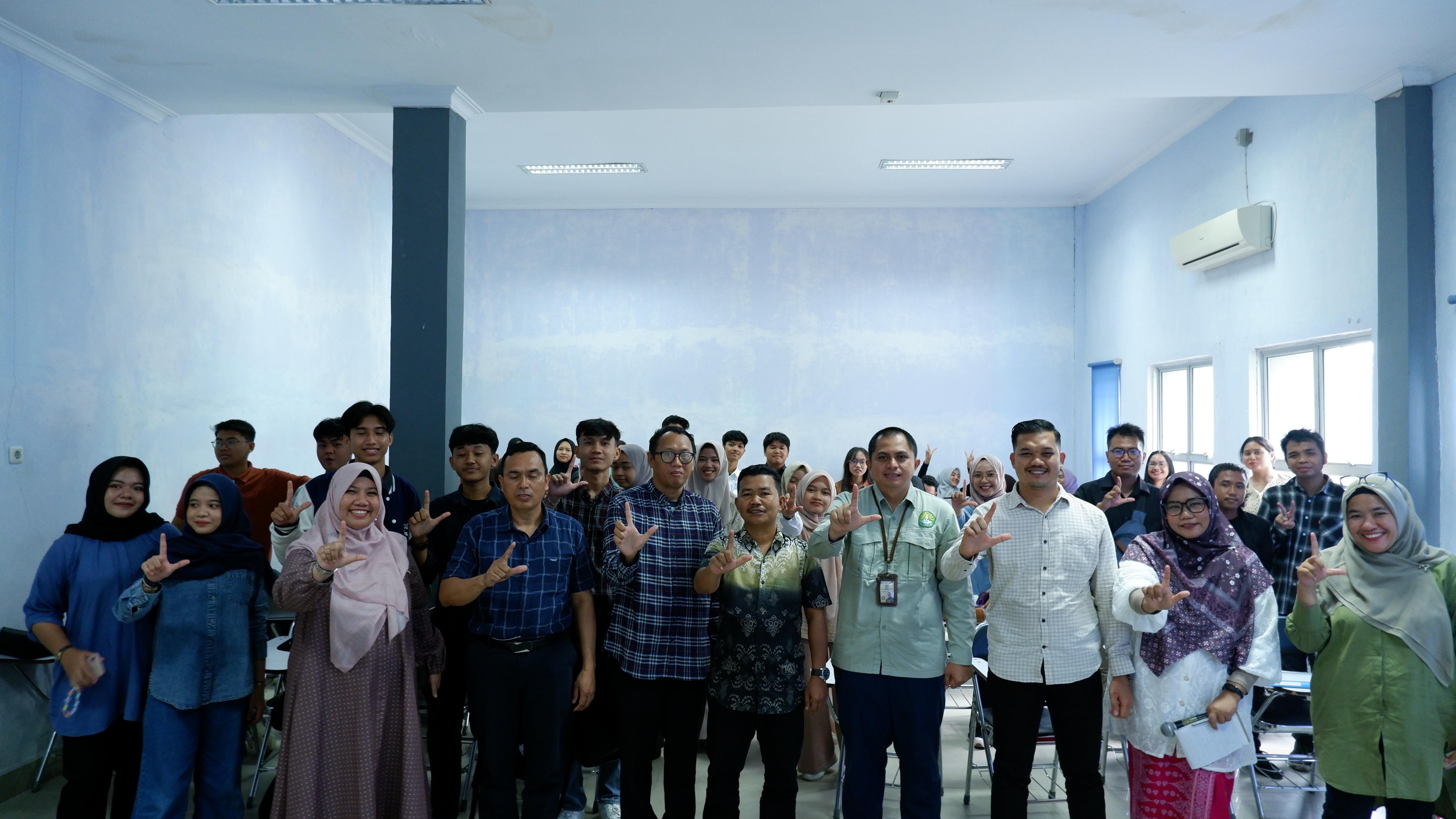 Generasi Muda Dorong Kebijakan Ramah Lingkungan, FISIP UNRI Berkolaborasi dengan FITRA Gelar Diskusi “Ecological Fiscal Transfer Goes to Campus”