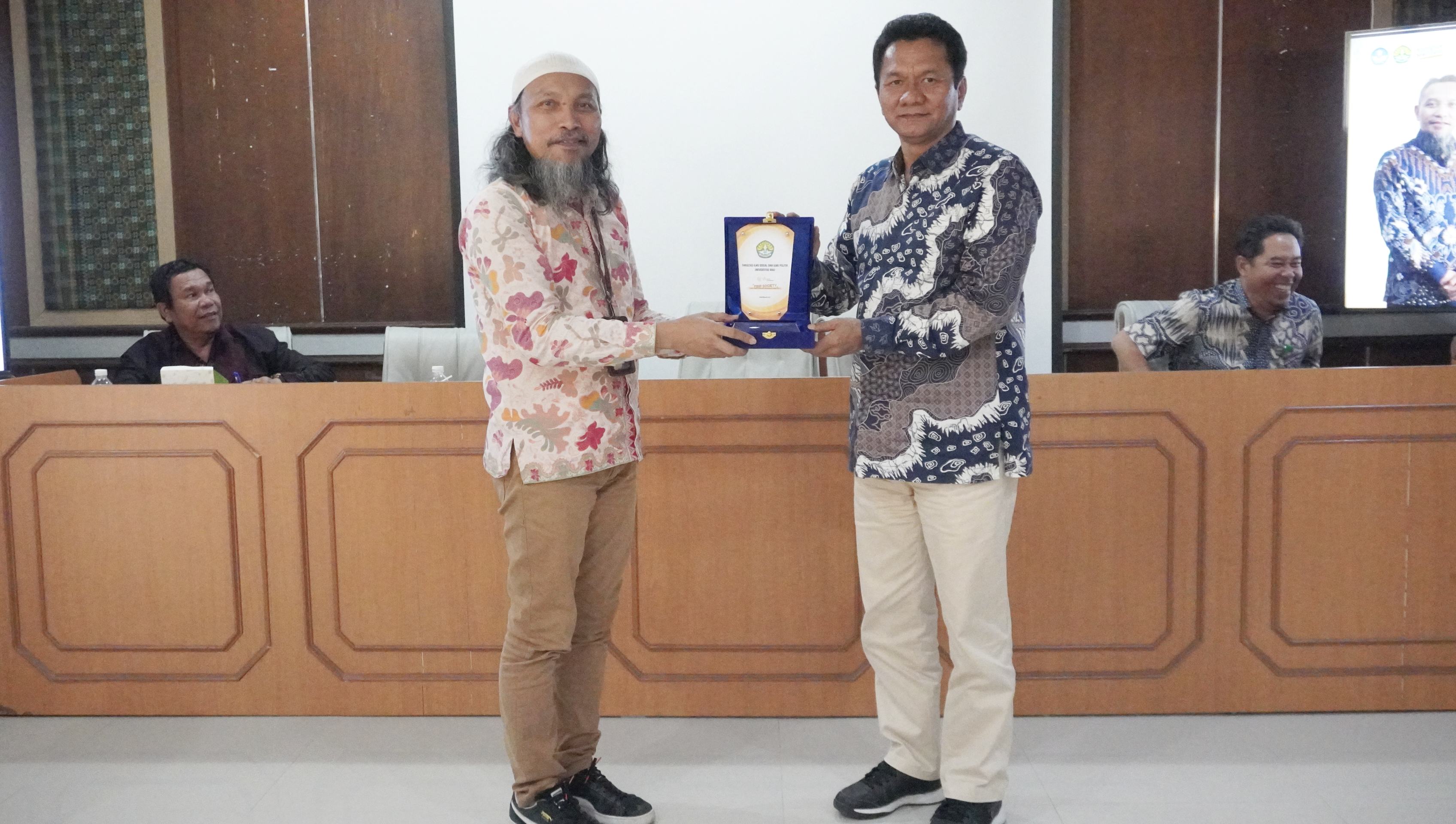 Berbagi Praktik Baik, FISIP UNRI Lakukan Penguatan Zona Integritas ke FPK UNRI
