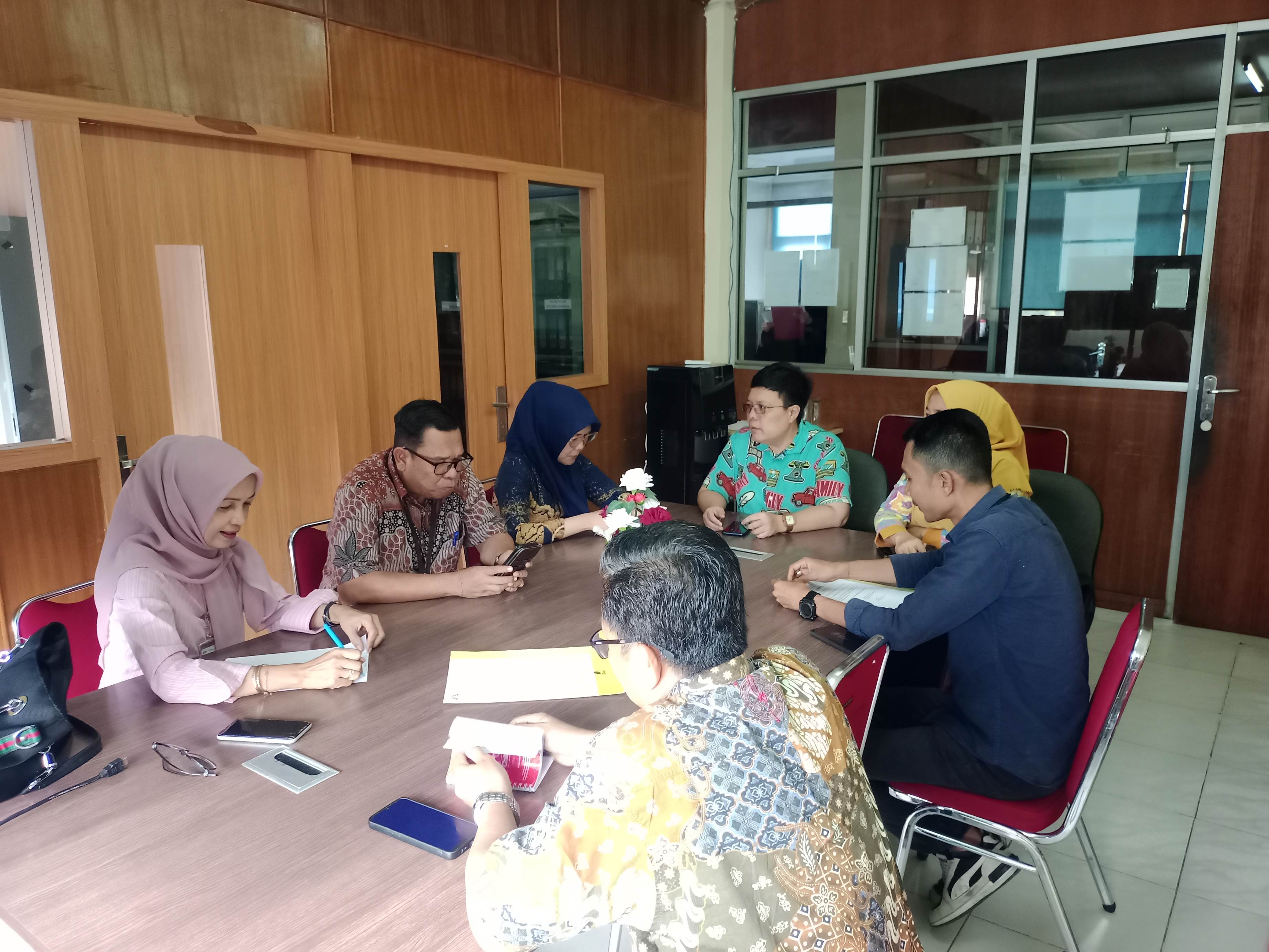 Matangkan Teknis dan Sinergi Panitia, FISIP Universitas Riau Gelar Rapat Persiapan PKKMB 2025