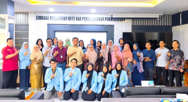 Penutupan Resmi URISMA 2025: Mengukuhkan Langkah UNRI di Kancah Global