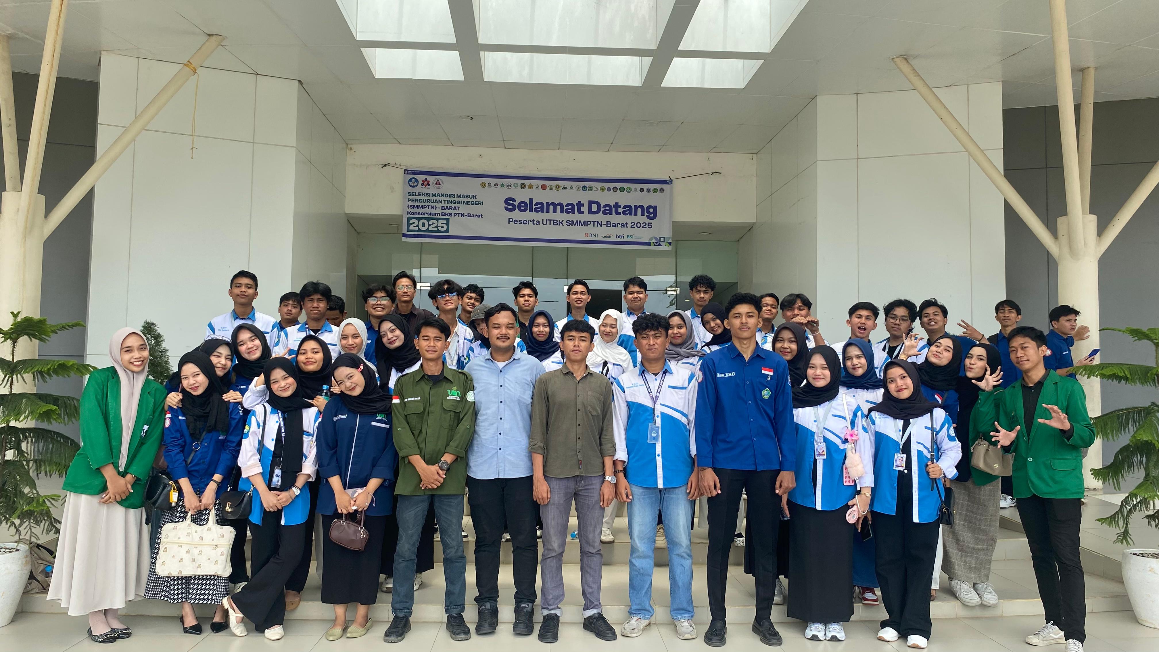 Kunjungan Mahasiswa Ilmu Komputer UNRI ke FST UIN Sumatera