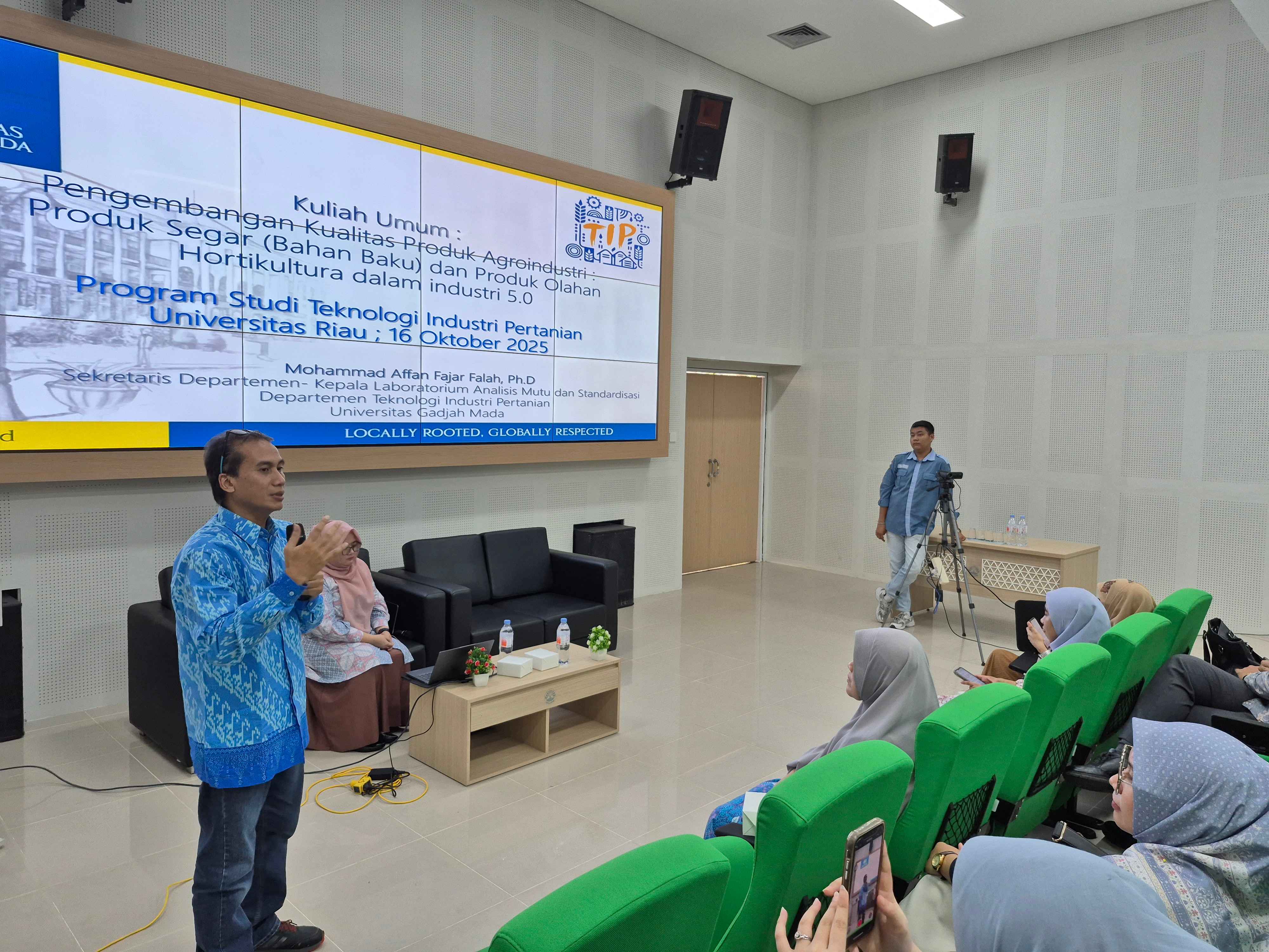 Kuliah Umum Jurusan Teknologi Pertanian FP UNRI Bahas Pengembangan Kualitas Produk Agroindustri dalam Industri 5.0