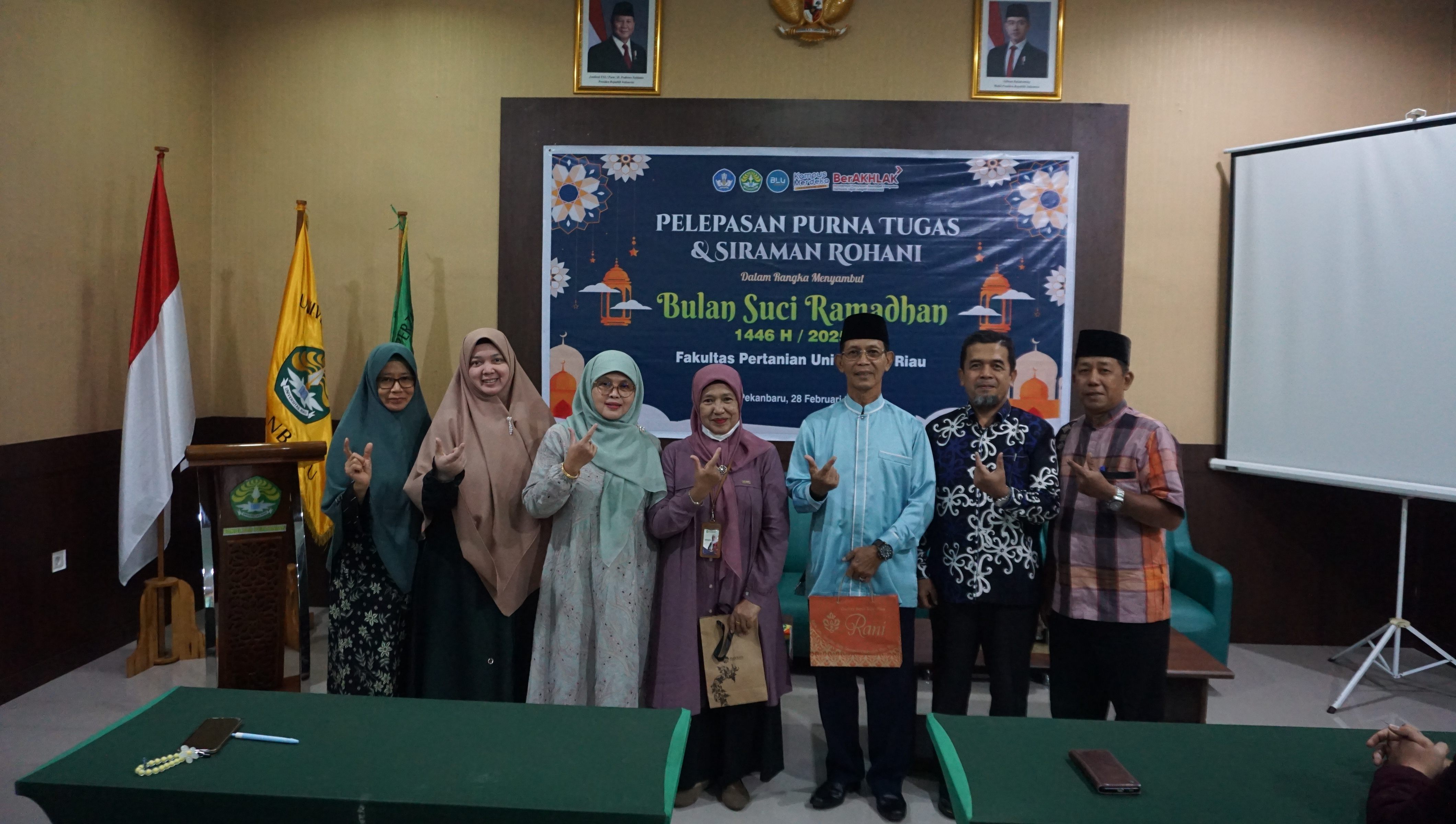 Fakultas Pertanian Universitas Riau Gelar Pelepasan Purna Tugas Dan Siraman Rohani Sambut Ramadhan  1446 H