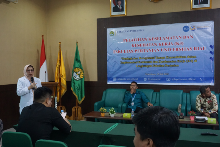 Fakultas Pertanian Universitas Riau Gelar Pelatihan K3 untuk Tenaga Kependidikan