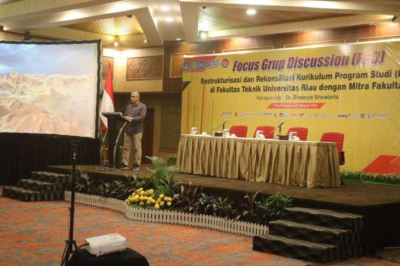 Forum Group Discussion (FGD) Restrukturisasi dan konsiliasi Kurikulum Program Studi di Fakultas Teknik Universitas Riau dengan Mitra Fakultas