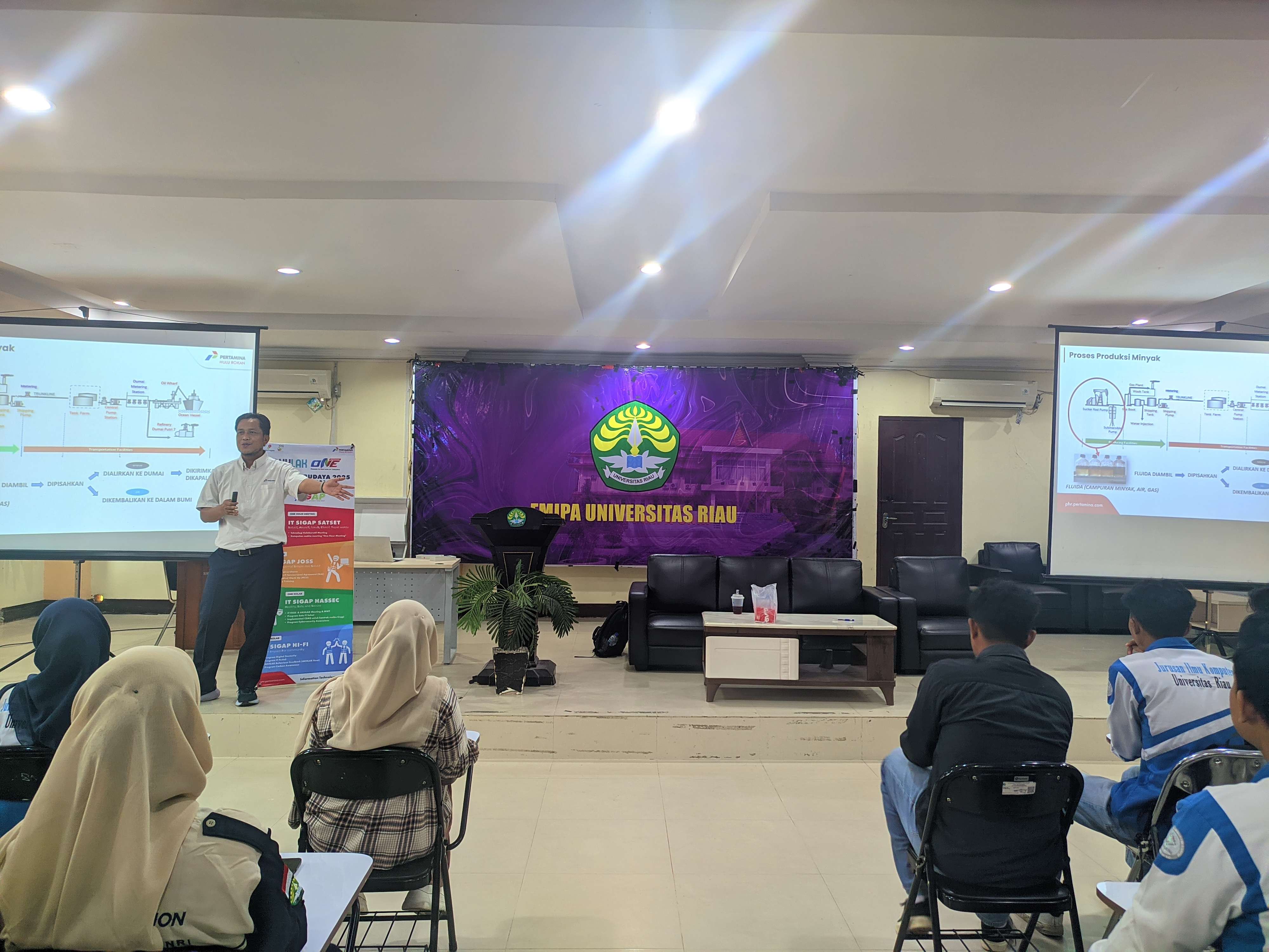 Peningkatan Kompetensi Mahasiswa melalui Kuliah Tamu Pertamina Hulu Rokan (PHR) di Jurusan Ilmu Komputer FMIPA