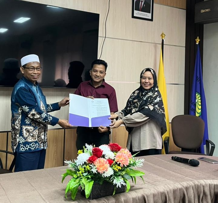 Serah Terima Jabatan Koordinator Program Studi Sistem Informasi Berlangsung Khidmat