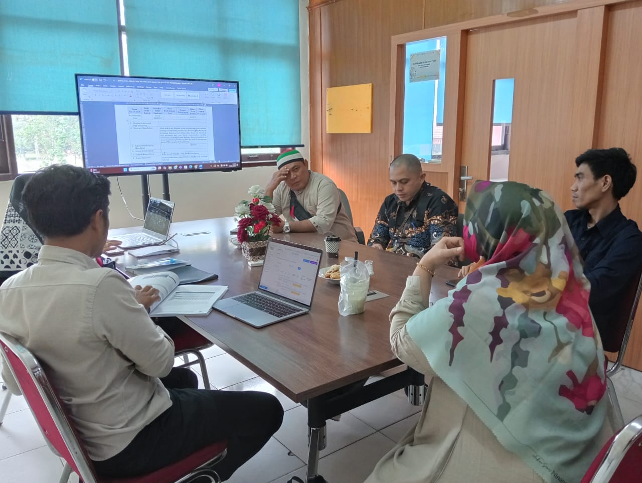 Kolaborasi Penguatan Team Teaching Kelompok Jabatan Fungsional Dosen (KJFD) Pemerintahan Desa Jurusan Ilmu Pemerintahan FISIP UNRI