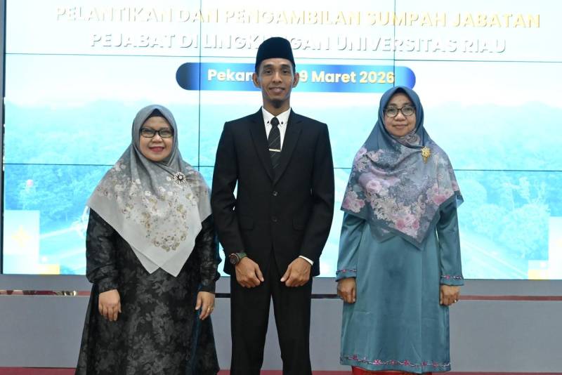 Fakultas Keperawatan Universitas Riau Lantik Tiga Wakil Dekan Baru