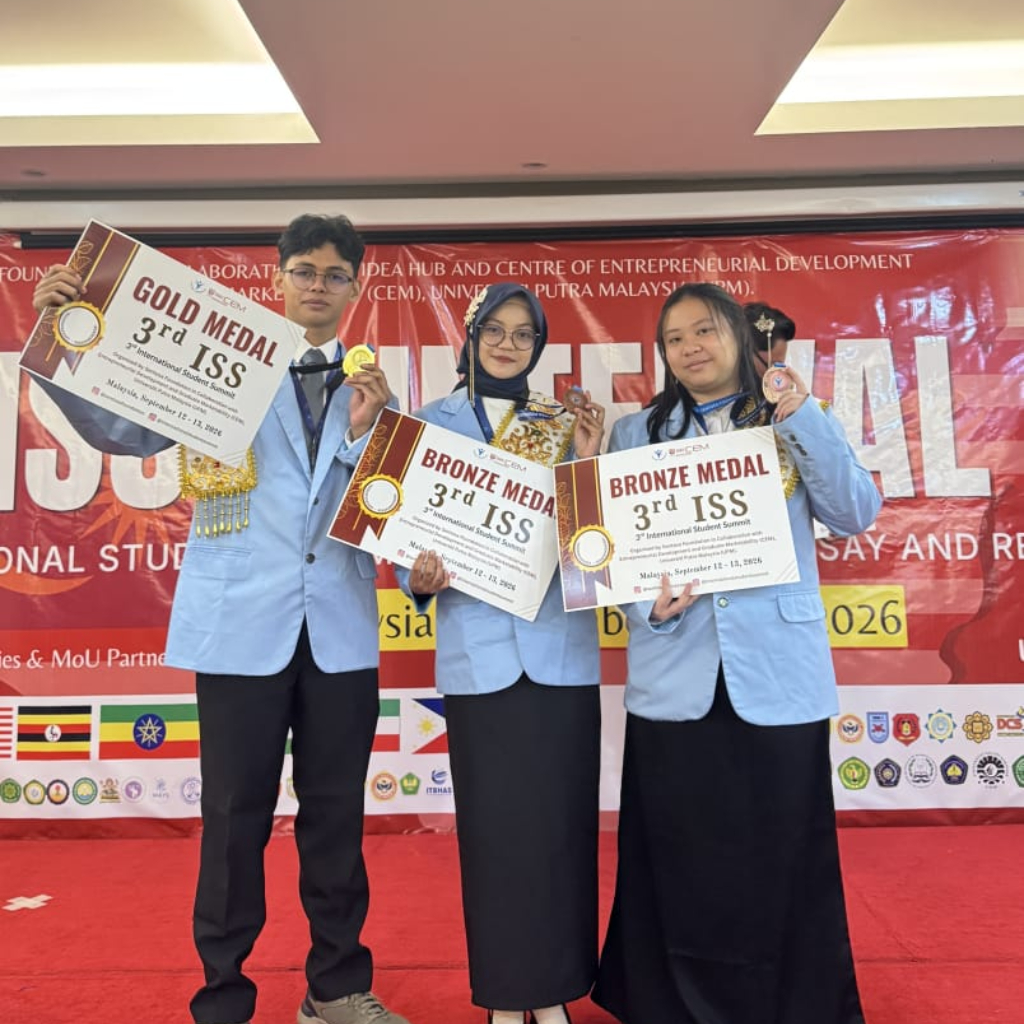 Mahasiswa UNRI Raih 1 Medali Emas pada International Student Summit di Kuala Lumpur