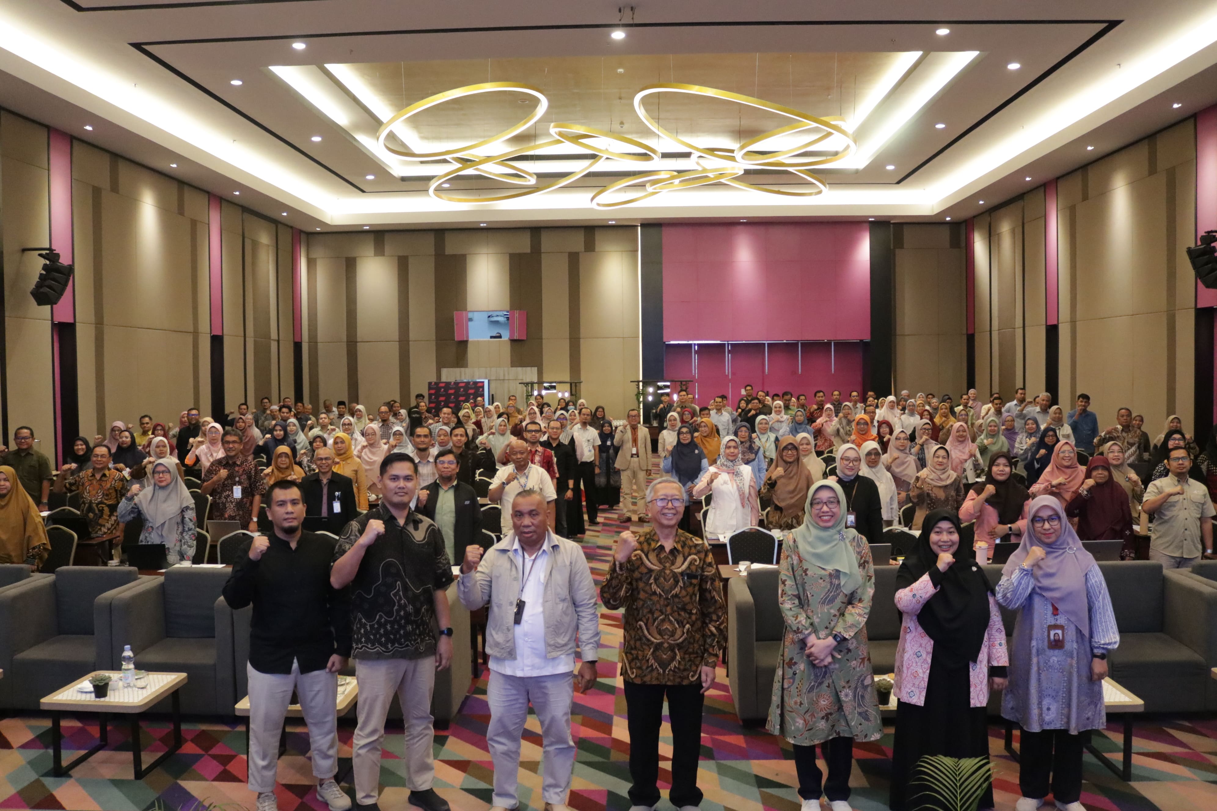 Workshop dan Focus Group Discussion (FGD) Sistem Penjaminan Mutu Internal Universitas Riau.