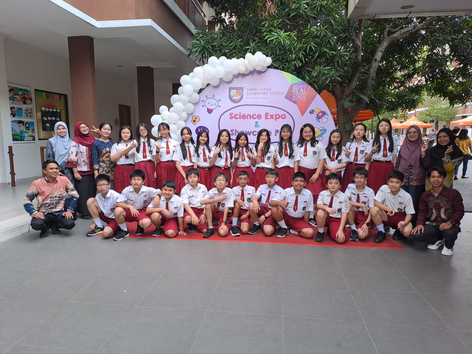 Pameran Media Pembelajaran STEM di SD Dharma Yudha Pekanbaru