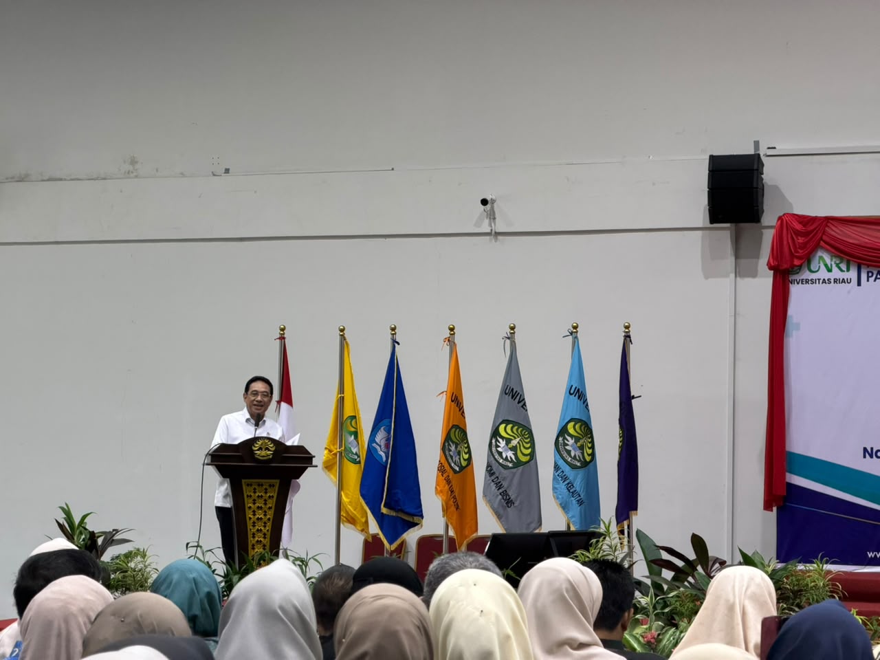 Kuliah Umum dalam Rangka Kuliah Perdana Program Pascasarjana UNRI Periode ganjil 2026/2027